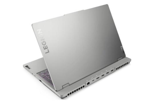 نمای پشت لپ تاپ لنوو لیژن 5