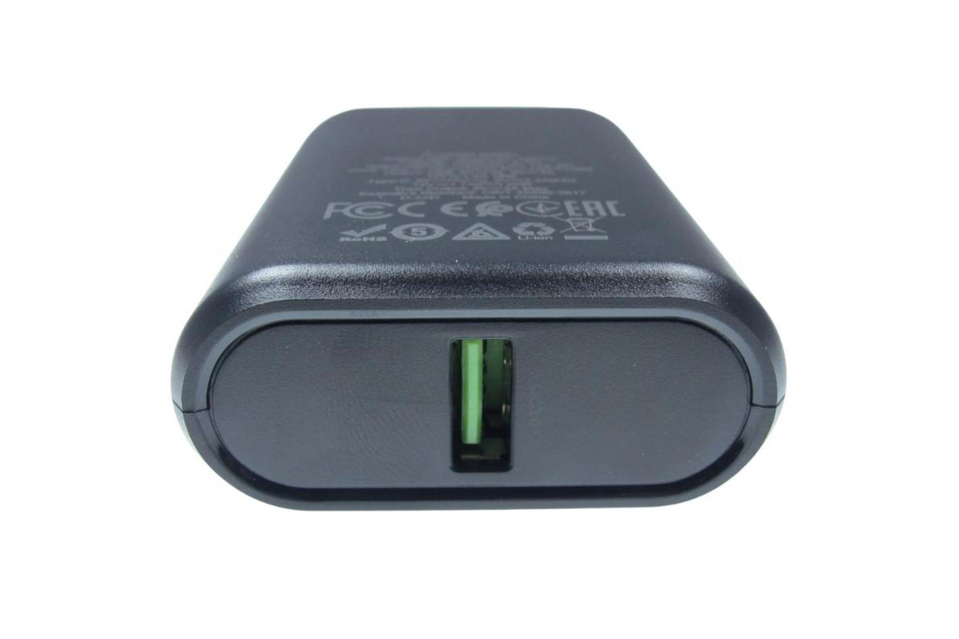درگاه USB Type-A پاور بانک گرین لیون GNPB10KCOLOR