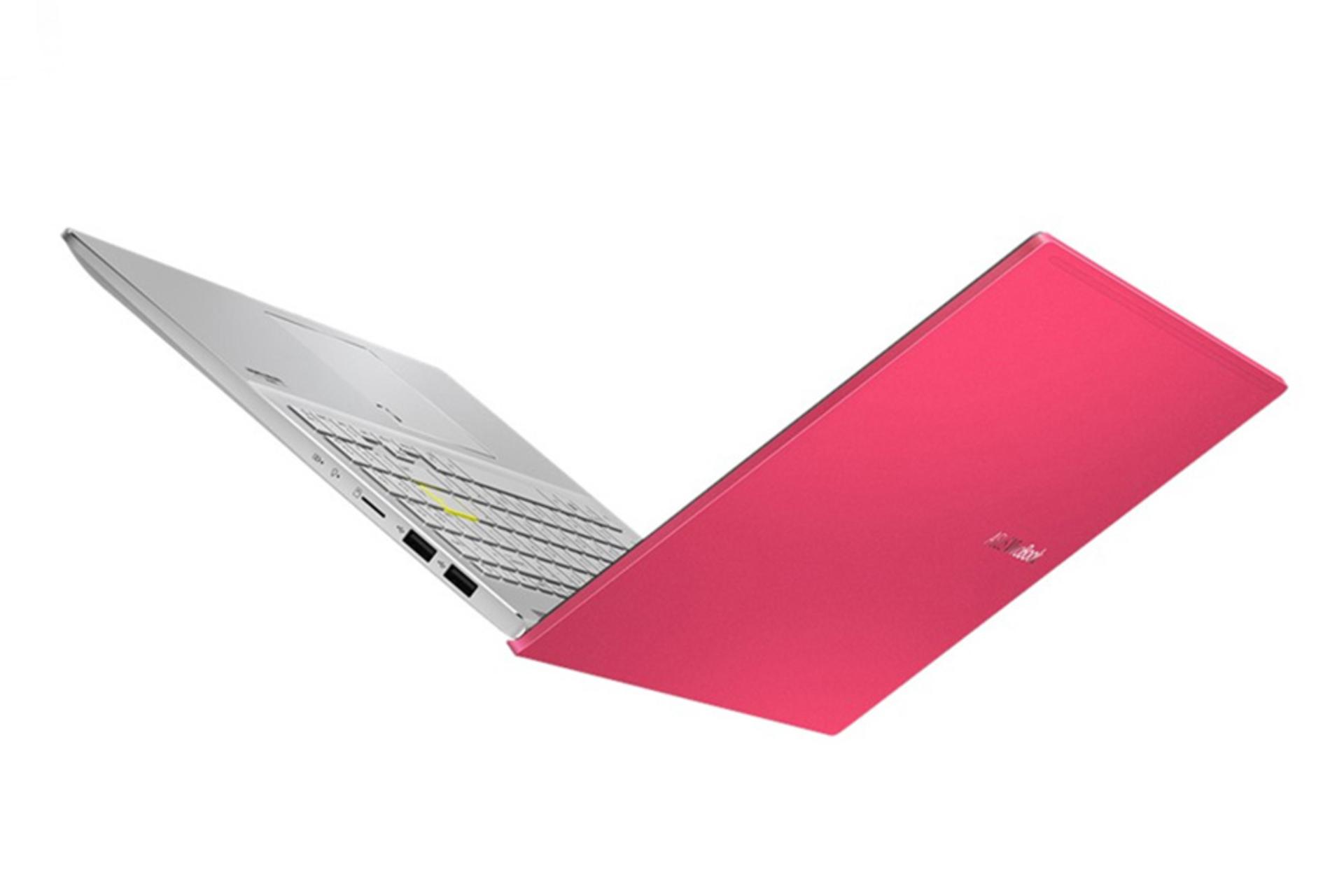 لپ تاپ ایسوس ویووبوک اس 15 مدل S533JQ در حالت نیمه باز