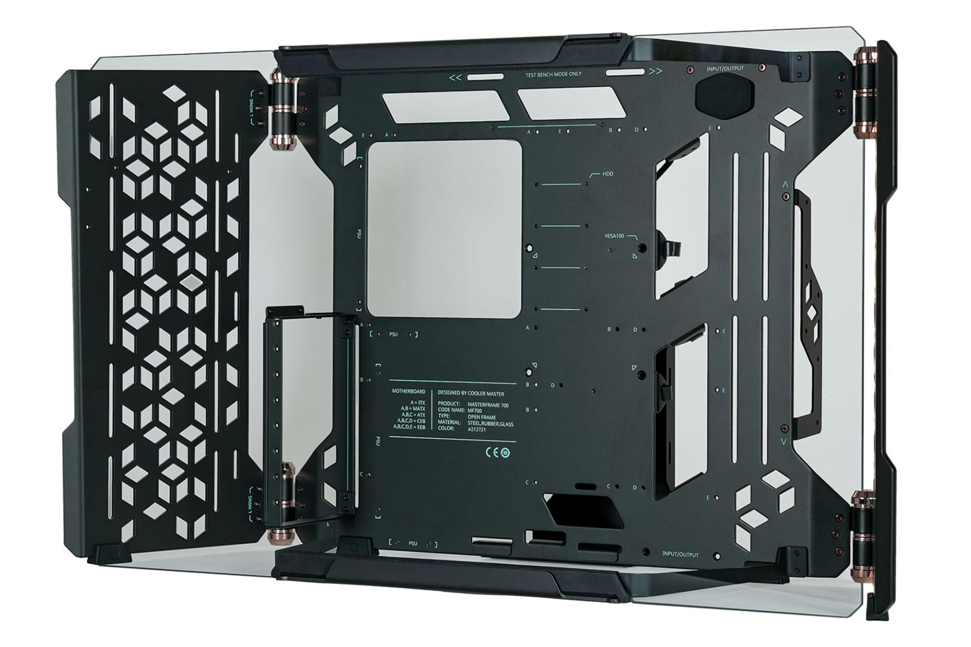 نمای نیم رخ جلوی کیس کامپیوتر کولر مستر MasterFrame 700