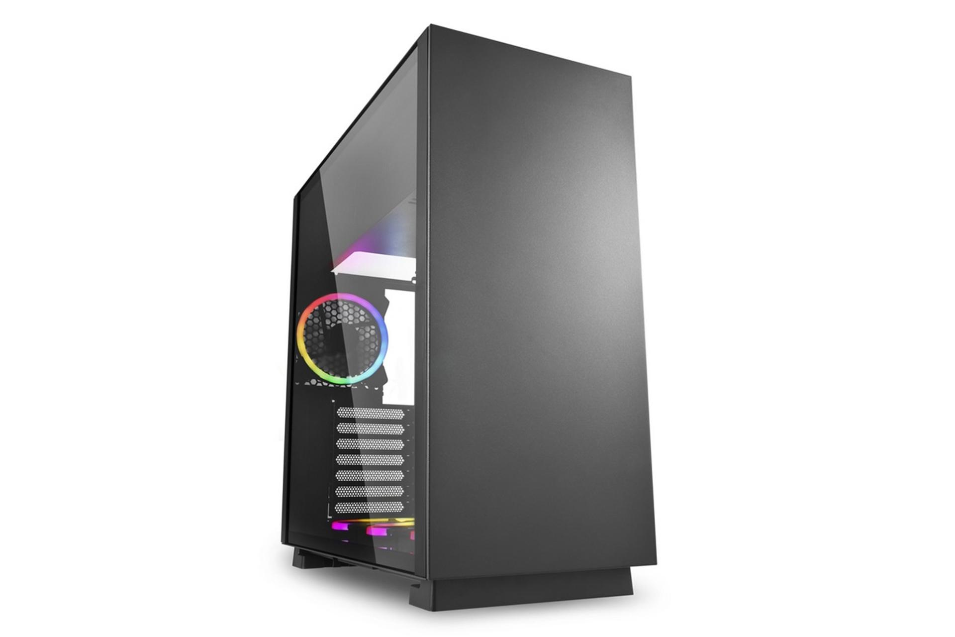 نمای نیم رخ جلو و پنل شیشه‌ای سمت چپ کیس کامپیوتر شارکن PURE STEEL RGB
