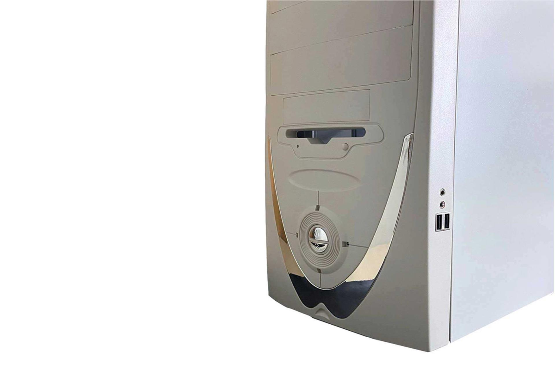 نمایش دکمه‌ی پاور و پورت‌های کناری کیس کامپیوتر ای اس دی مدل ASD-420