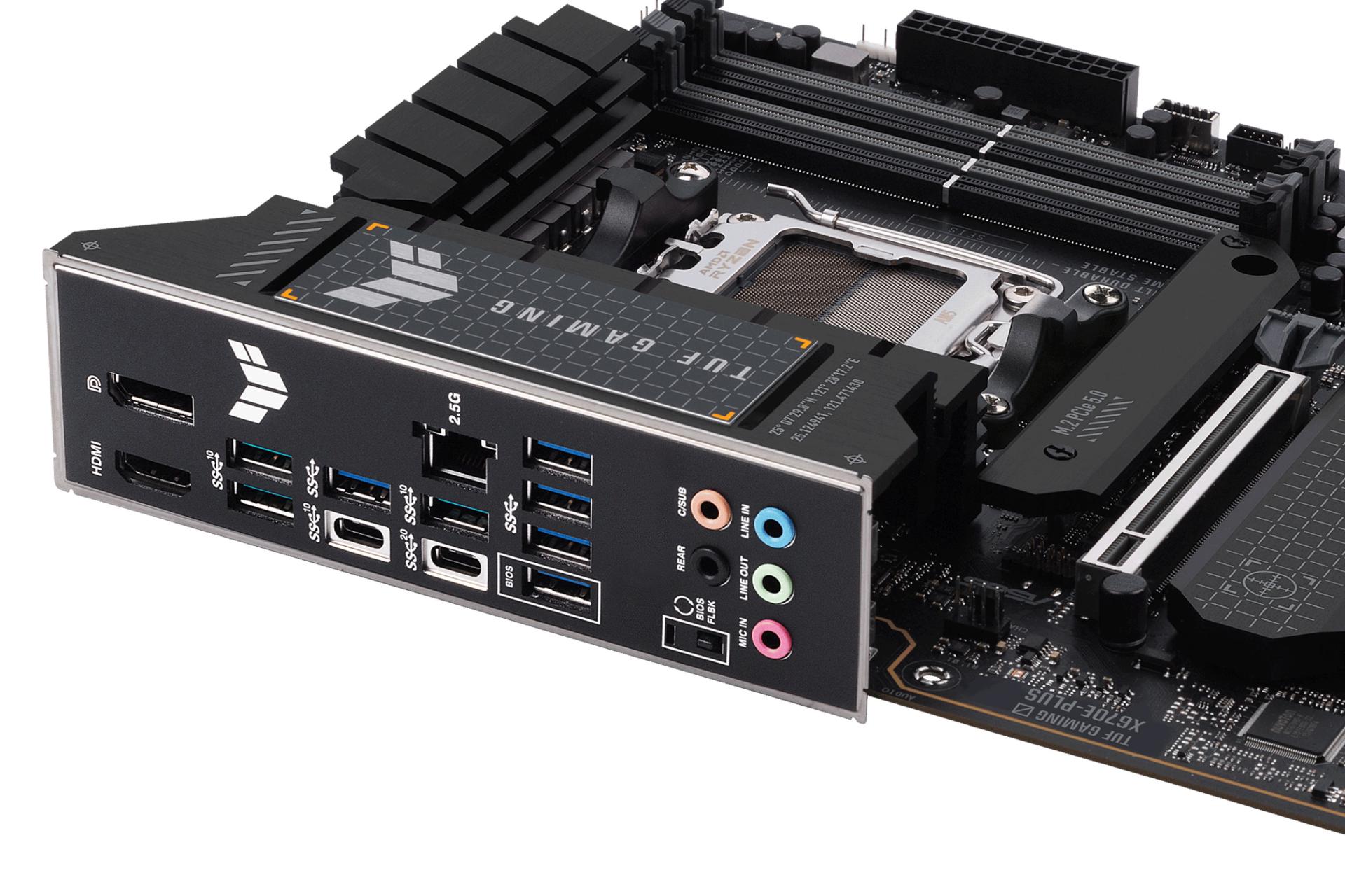 درگاه‌های مادربرد ایسوس ASUS TUF GAMING X670E-PLUS