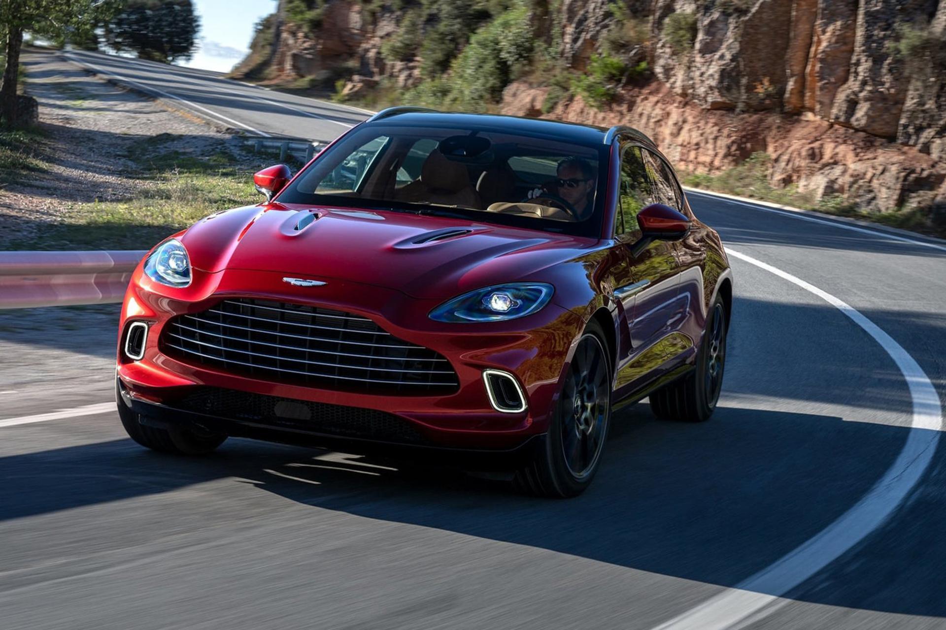 Aston Martin DBX 2020