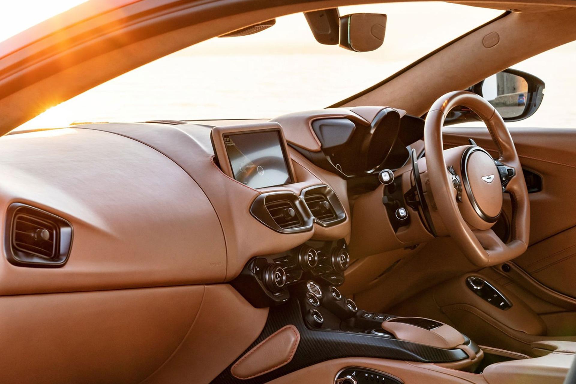 Aston Martin Vantage Coupe 2020