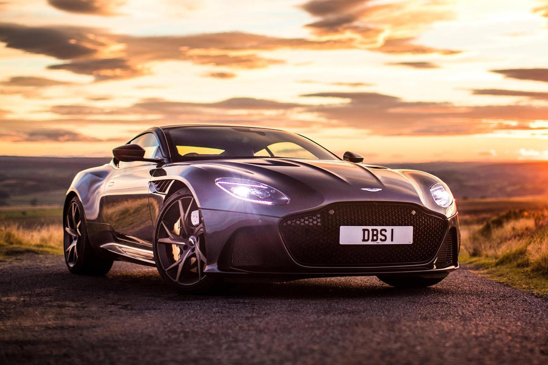 Aston Martin DBS Superleggera 2020