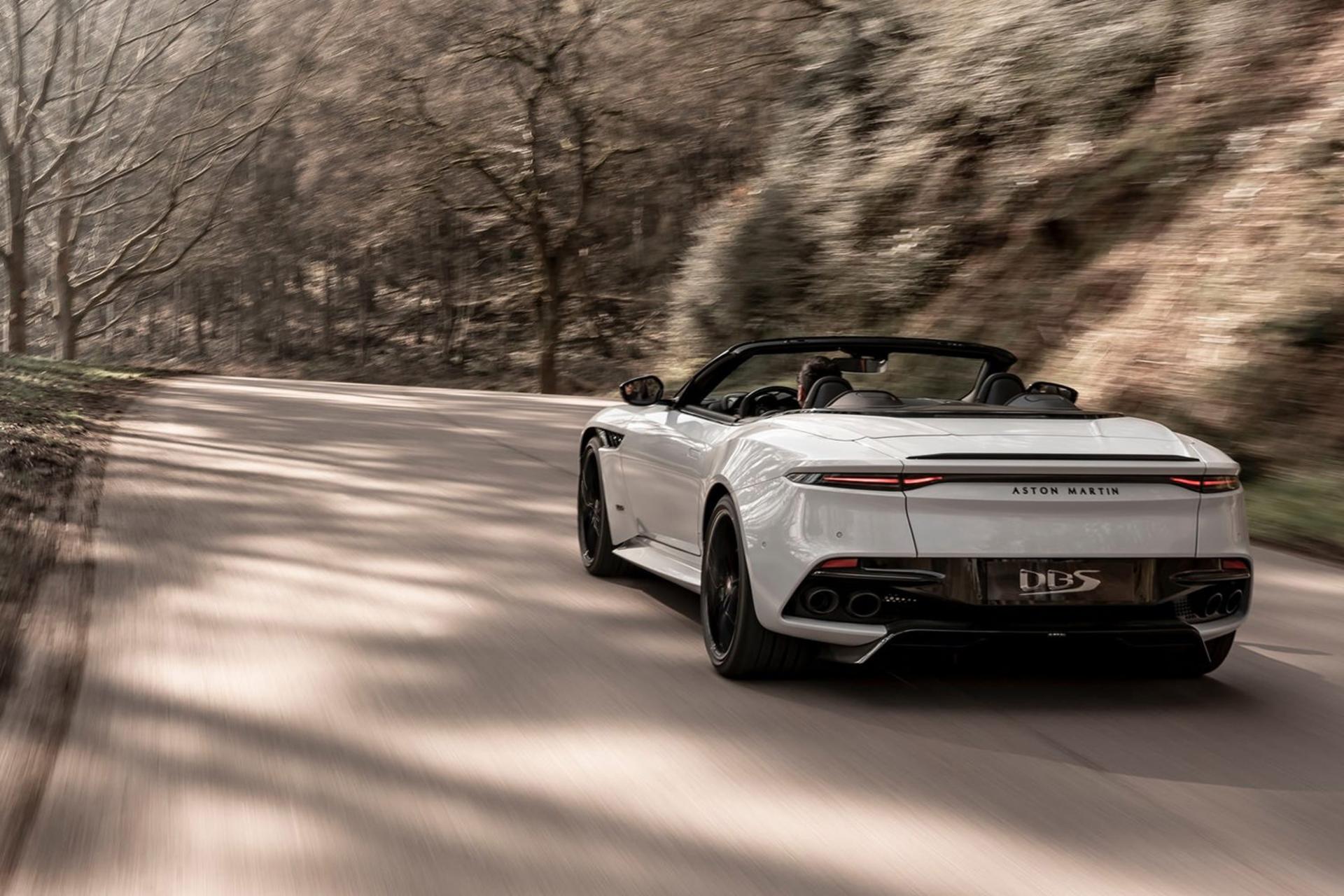 Aston Martin DBS Superleggera Volante 2020