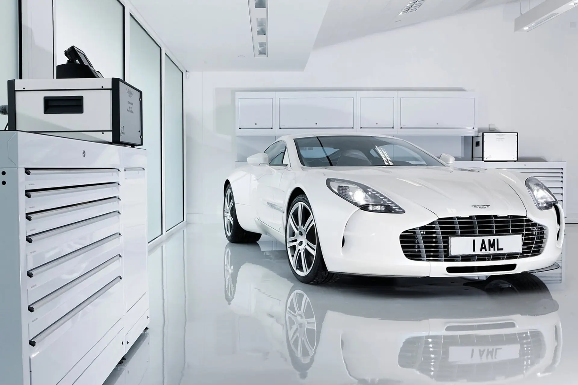 Aston Martin One-77