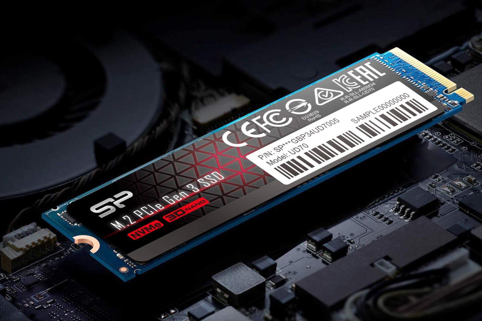 نمای چپ ssd مدل Silicon Power UD70