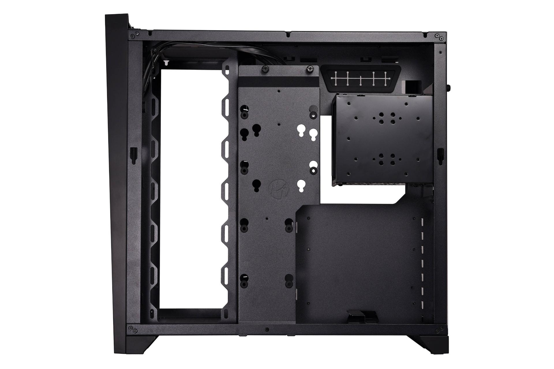 نمای داخل از راست کیس کامپیوتر لیان لی O11 Air