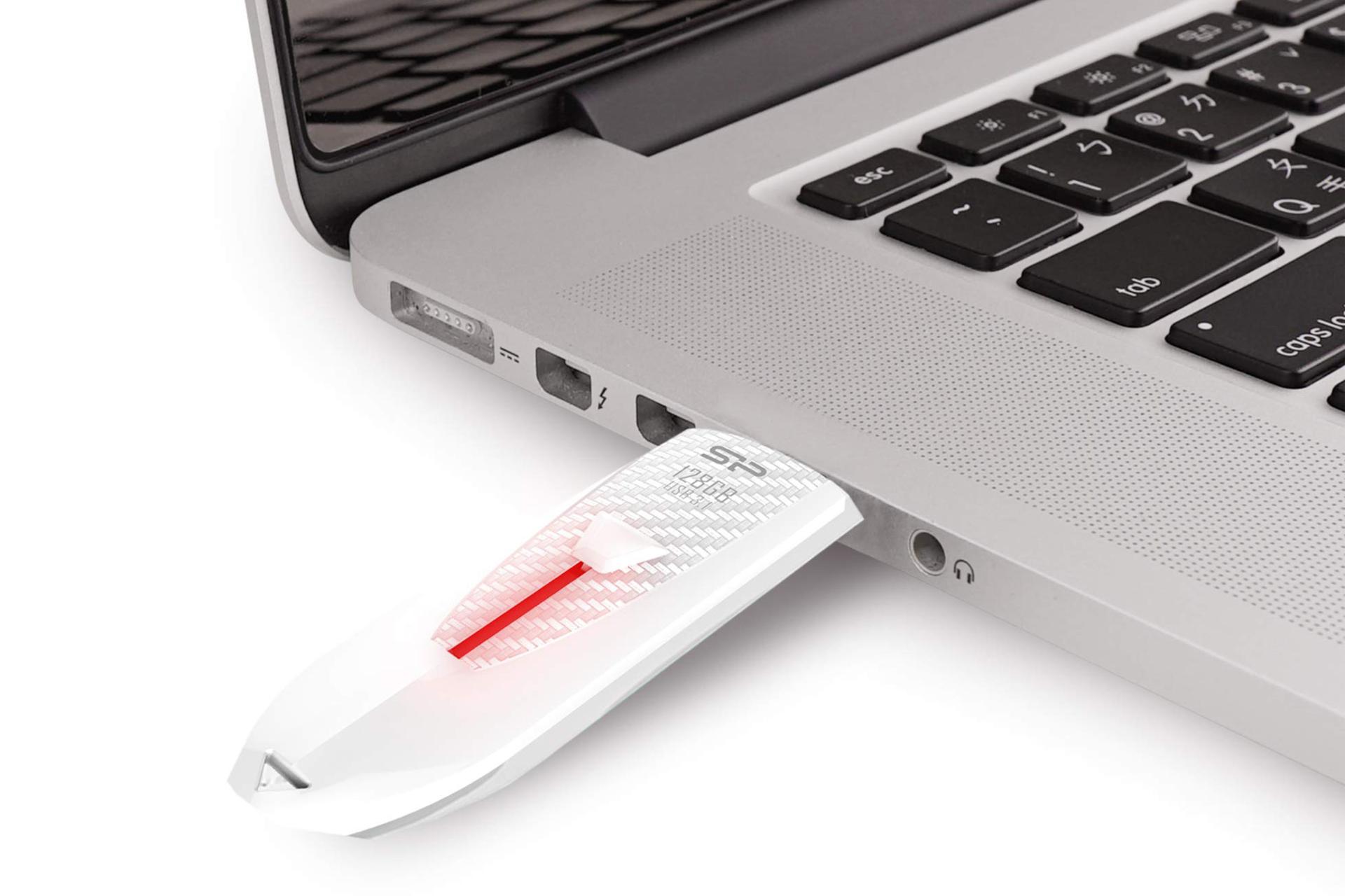 اتصال فلش مموری سیلیکون پاور مدل Blaze B25 ظرفیت 128 گیگابایت