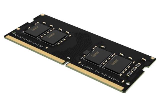 نمای جانبی حافظه رم لکسار SODIMM Laptop DDR4