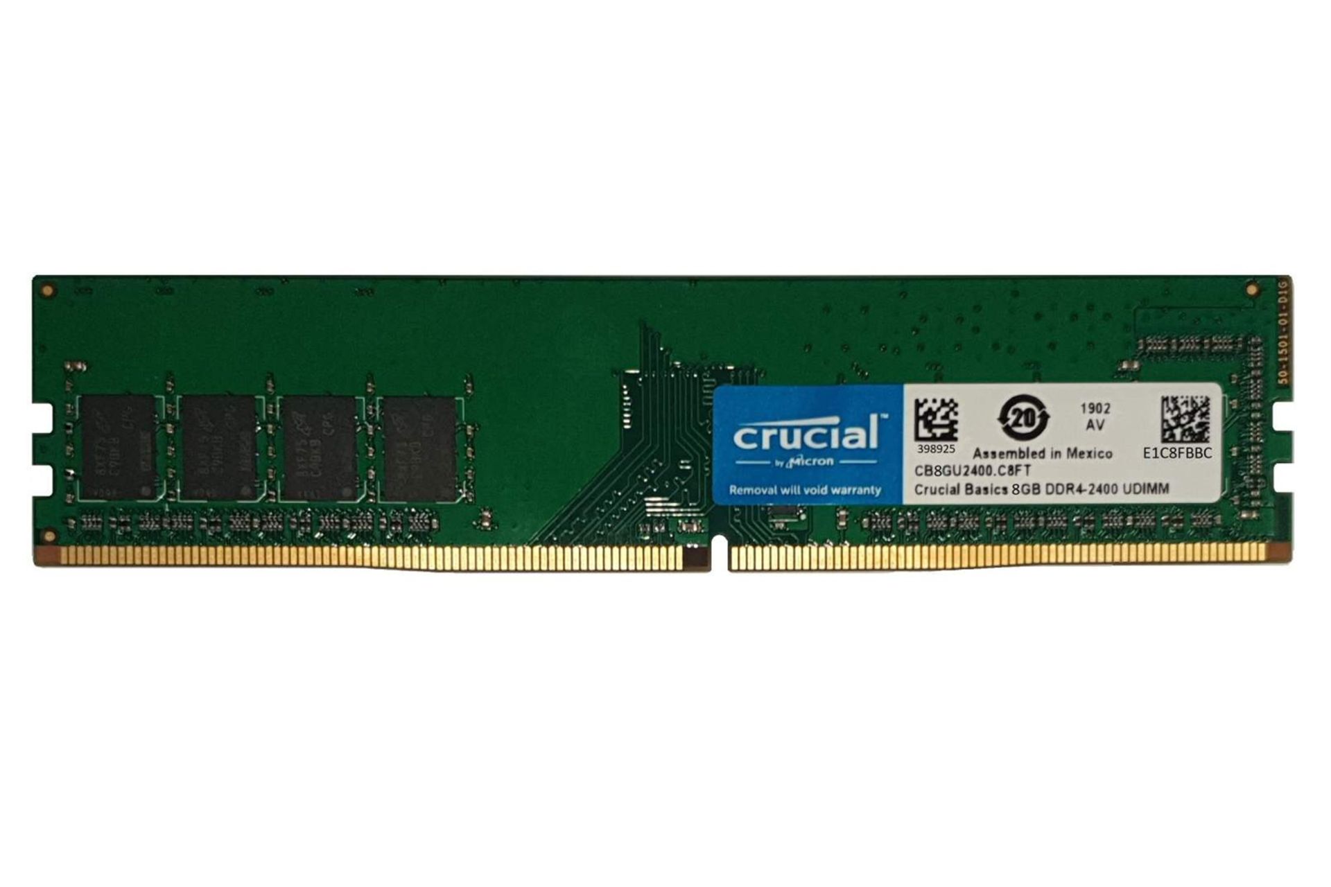 نمای نزدیک جلو کروشیال CB8GU2400 Basics ظرفیت 8 گیگابایت از نوع DDR4-2400