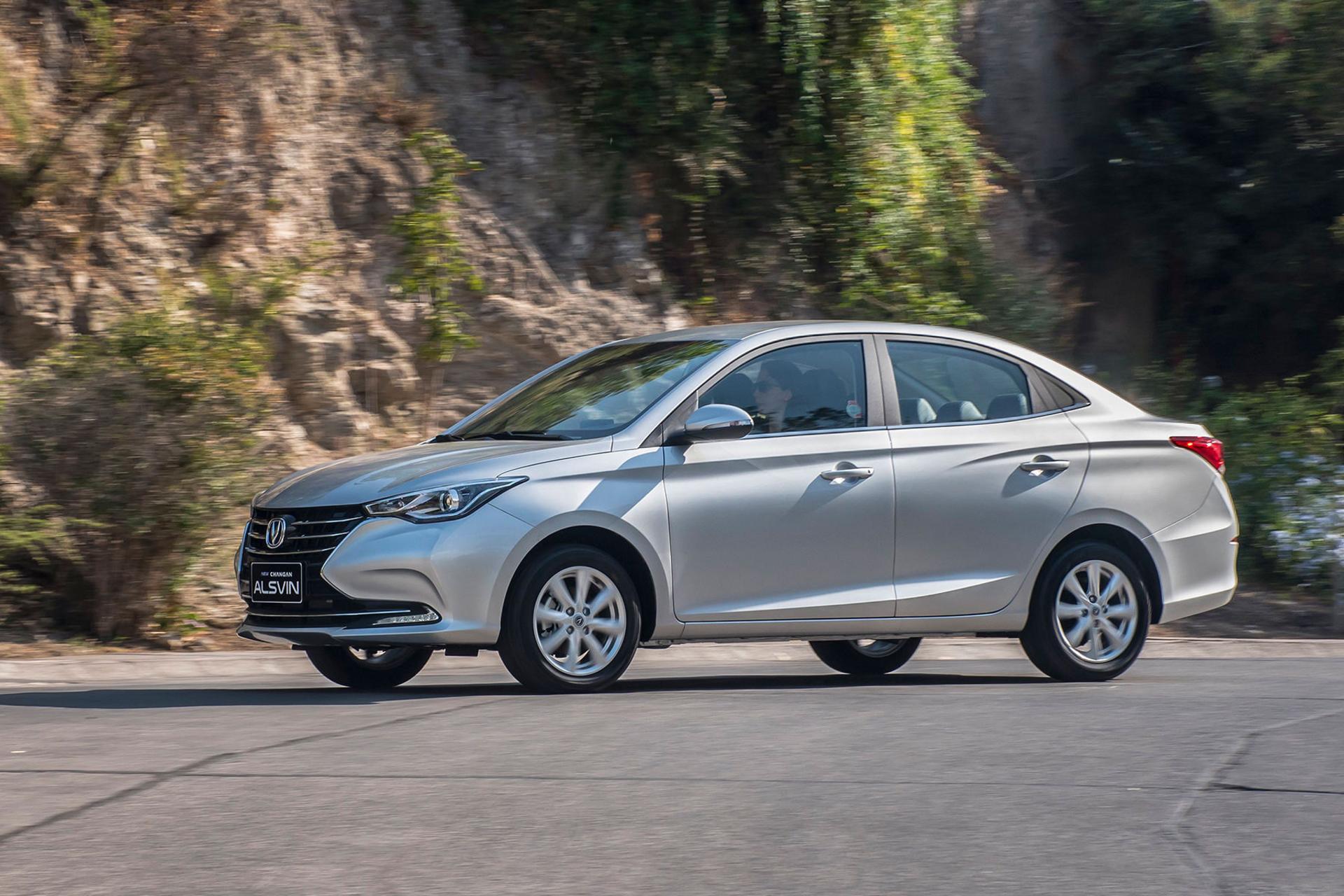 خودرو فردا Farda 511 نمای جانبی