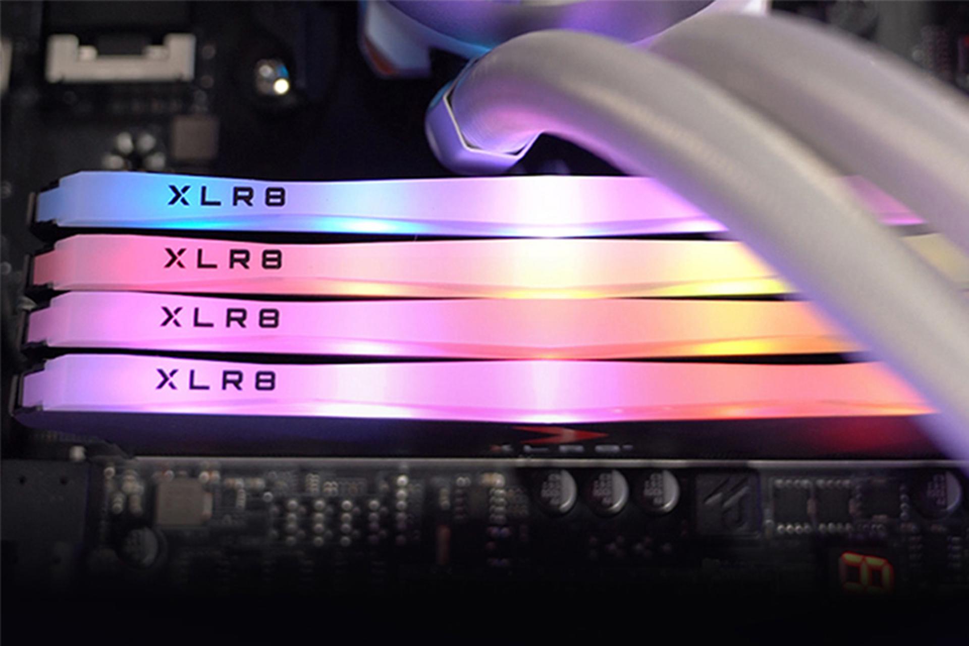 نمای درحال کار رم پی ان وای PNY XLR8 Gaming EPIC-X RGB 32GB (2x16) DDR4-3200 CL16