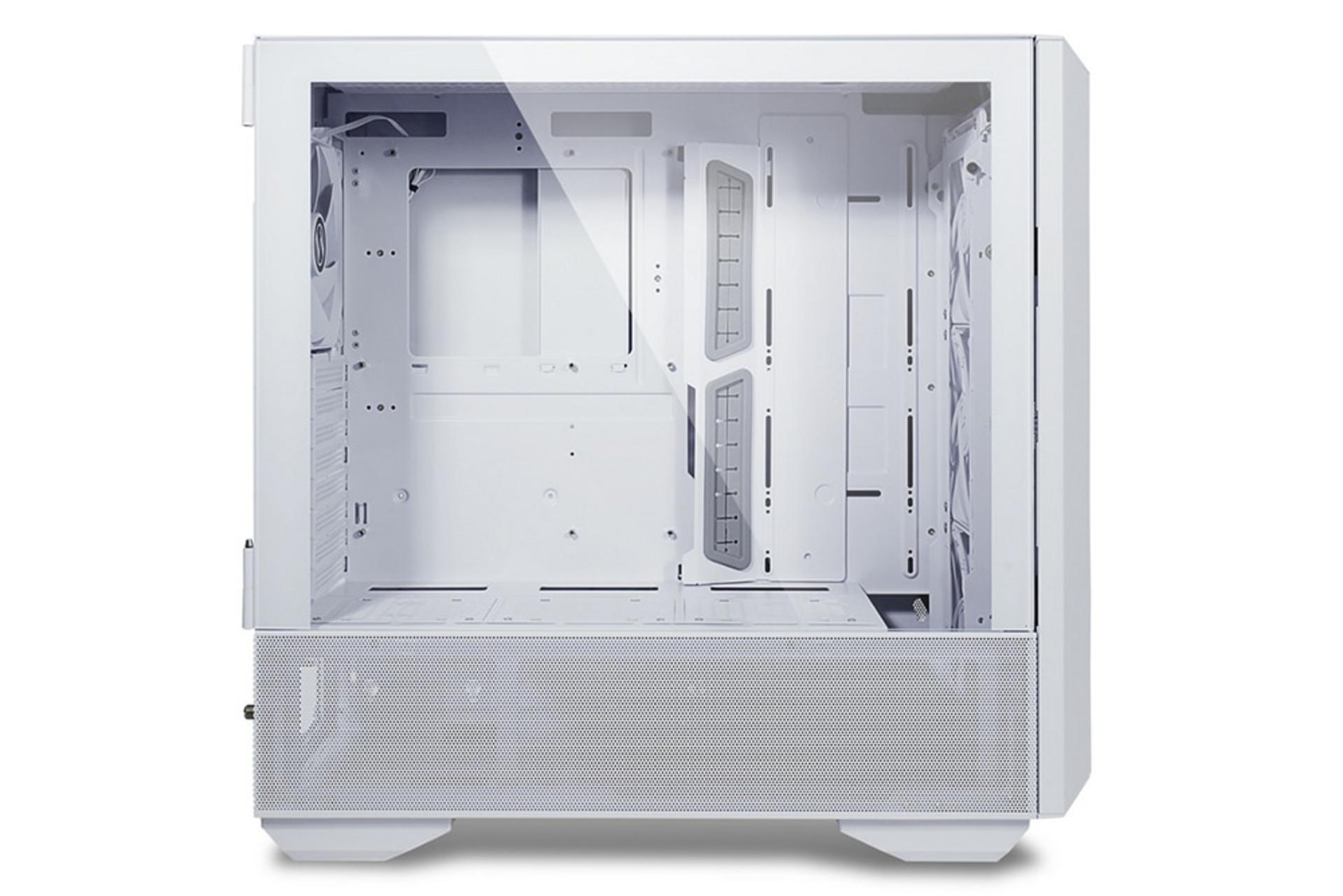 نمای داخل پنل شیشه‌ای سمت چپ کیس کامپیوتر لیان لی Lancool III RGB رنگ سفید