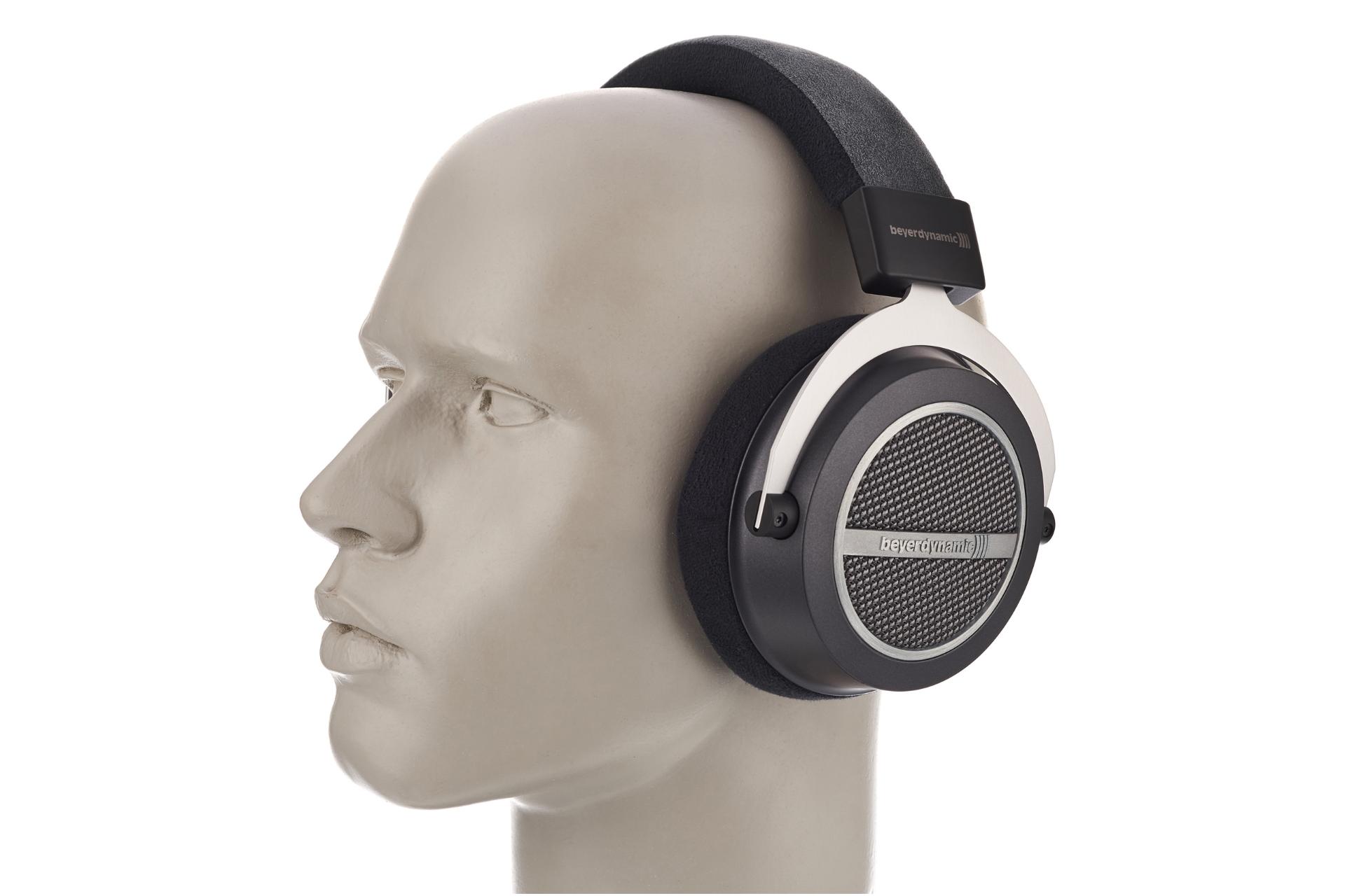 هدفون دور گوشی بیرداینامیک Beyerdynamic Amiron Home