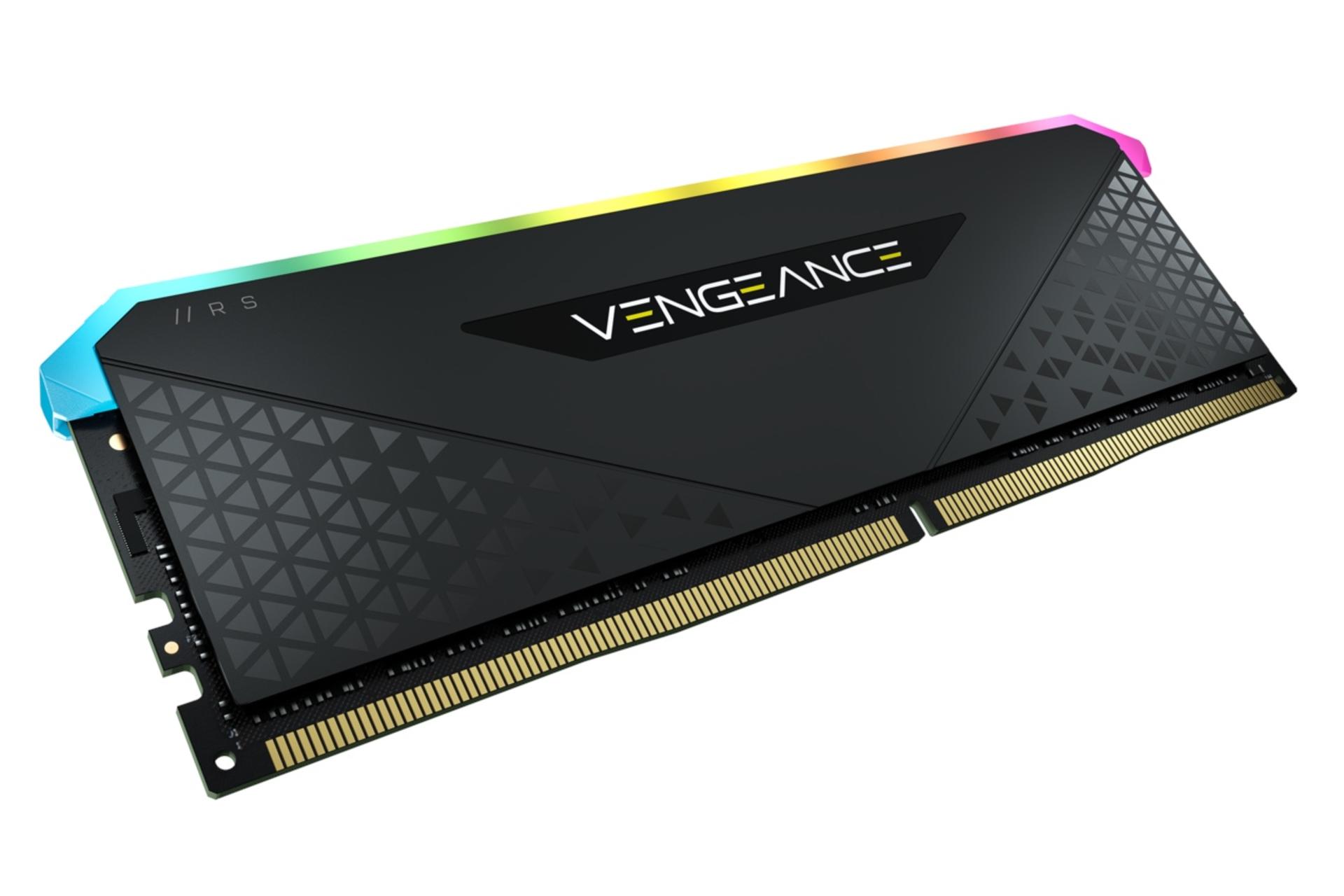 نمای کناری رم کورسیر VENGEANCE RGB RS از نوع DDR4-3200
