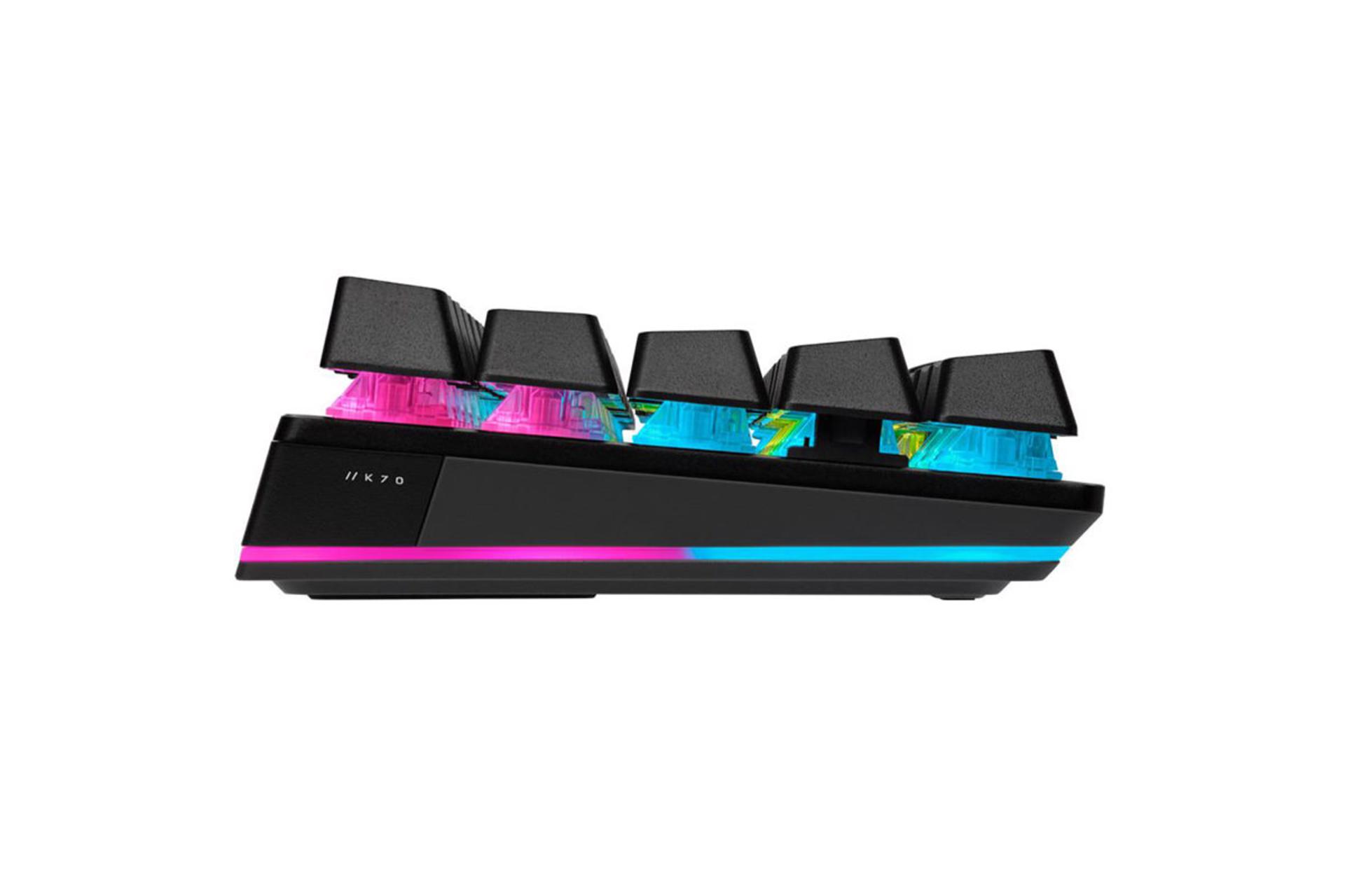 نمای جانبی کیبورد کورسیر K70 PRO MINI