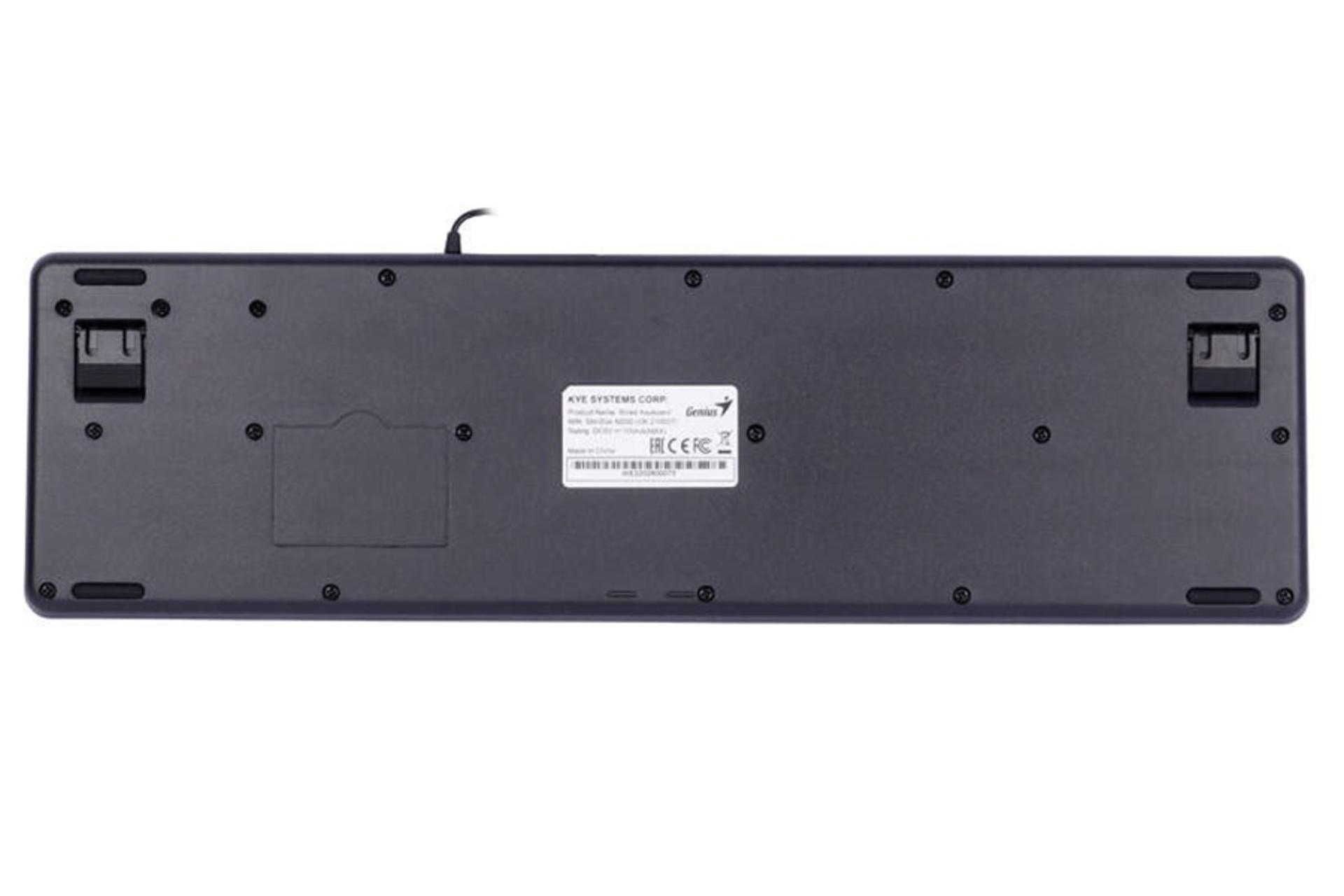 نمای پشت کیبورد جنیوس SlimStar M200