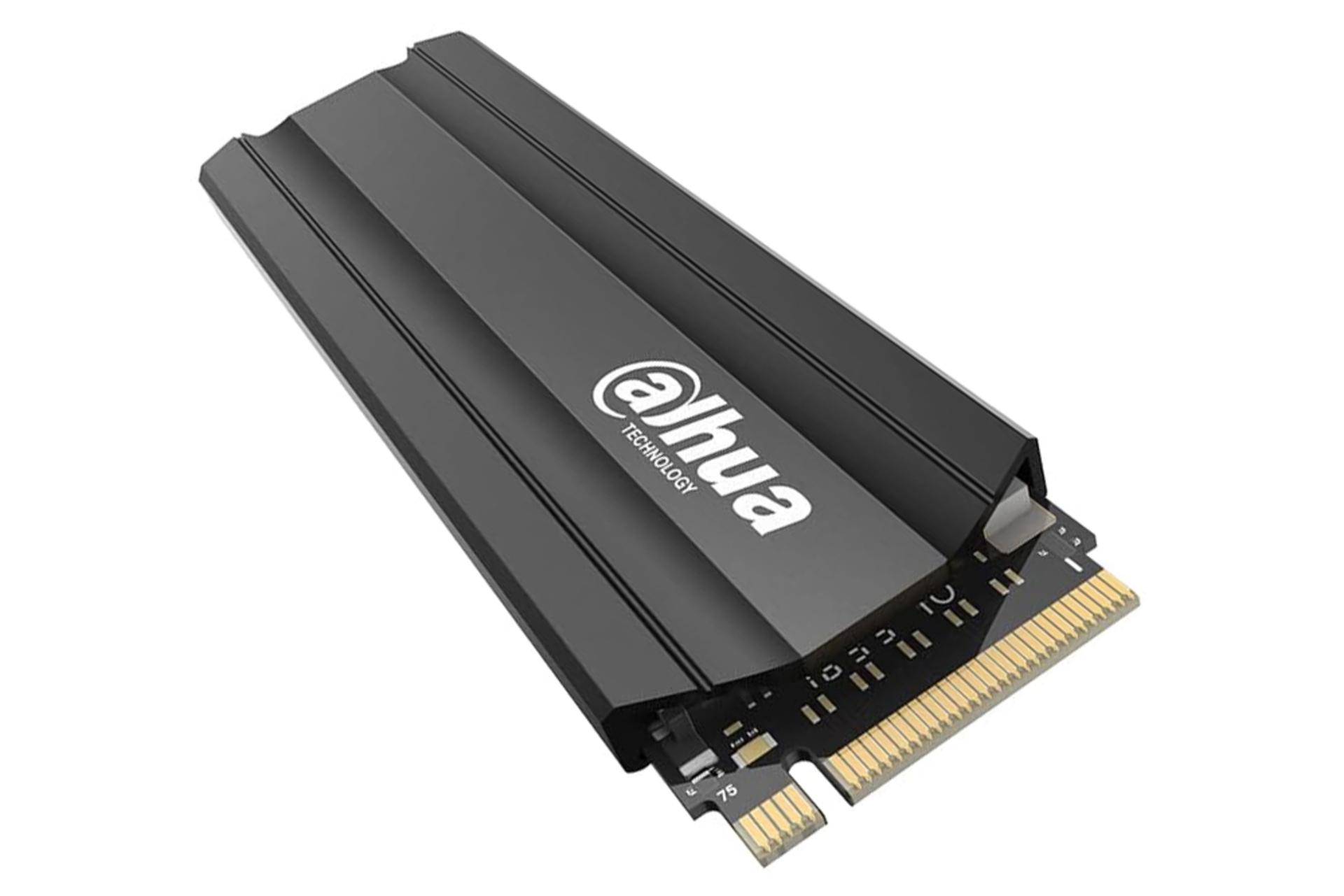 SSD داهوا E900 NVMe M.2 ظرفیت 512 گیگابایت نمای کنار
