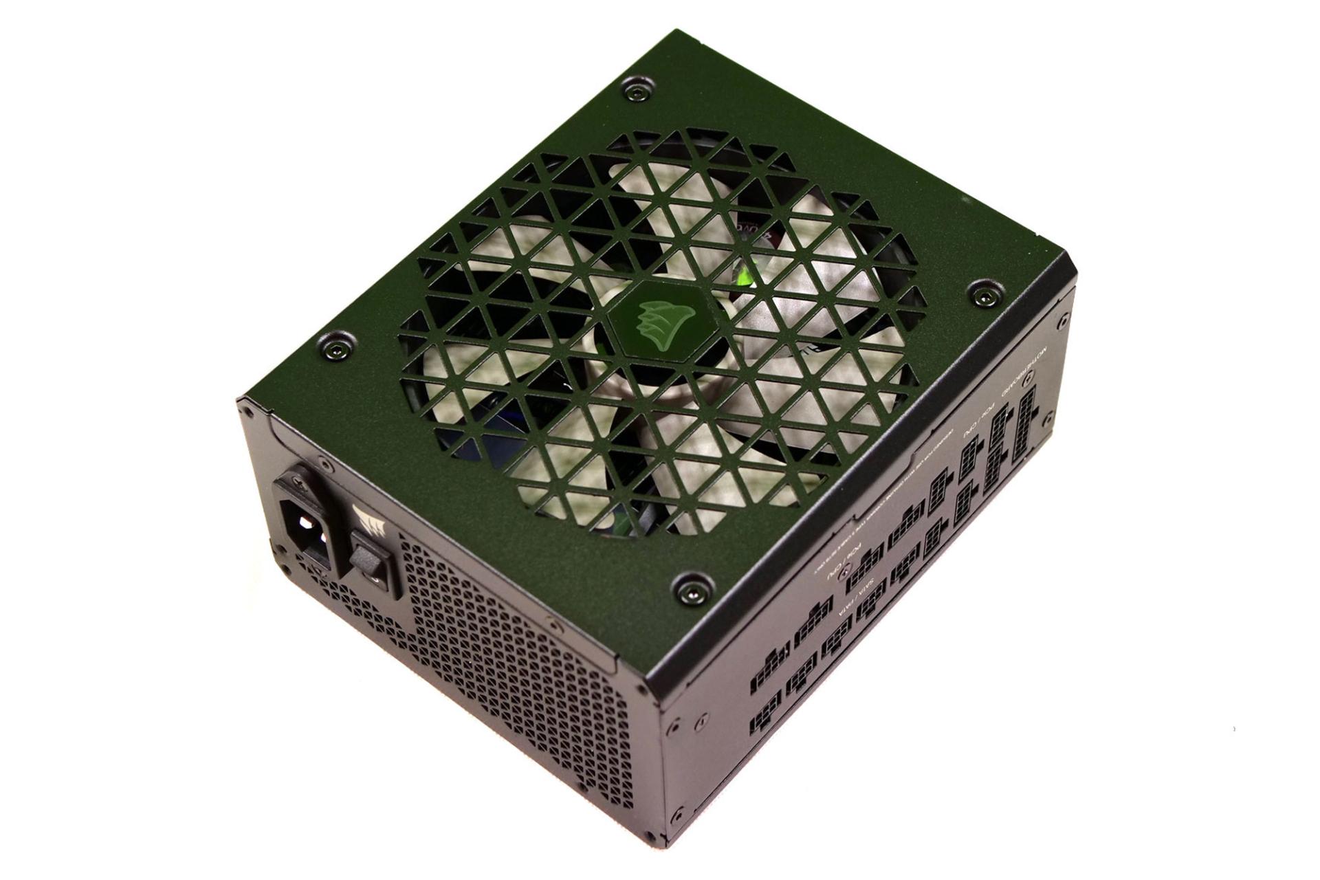 پاور کامپیوتر کورسیر Corsair RM1200x SHIFT با توان 1200 وات نمای بالا