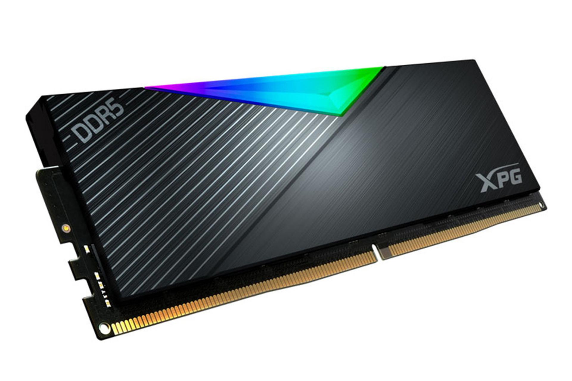 نمای جلو از سمت چپ رم ای دیتا XPG LANCER RGB ظرفیت 32 گیگابایت از نوع DDR5-5200