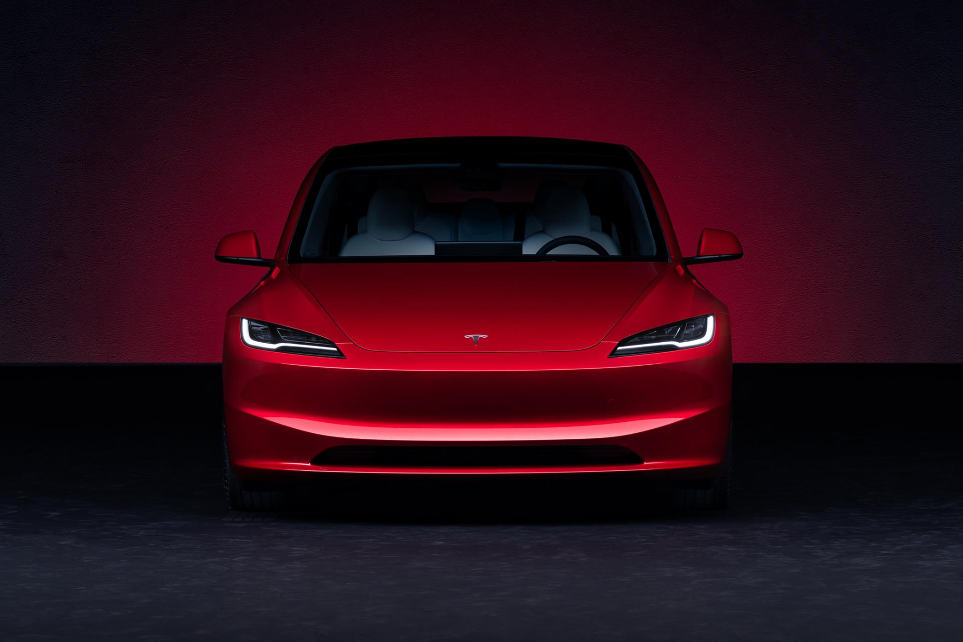 تسلا Tesla Model 3 مدل 2024 رنگ قرمز