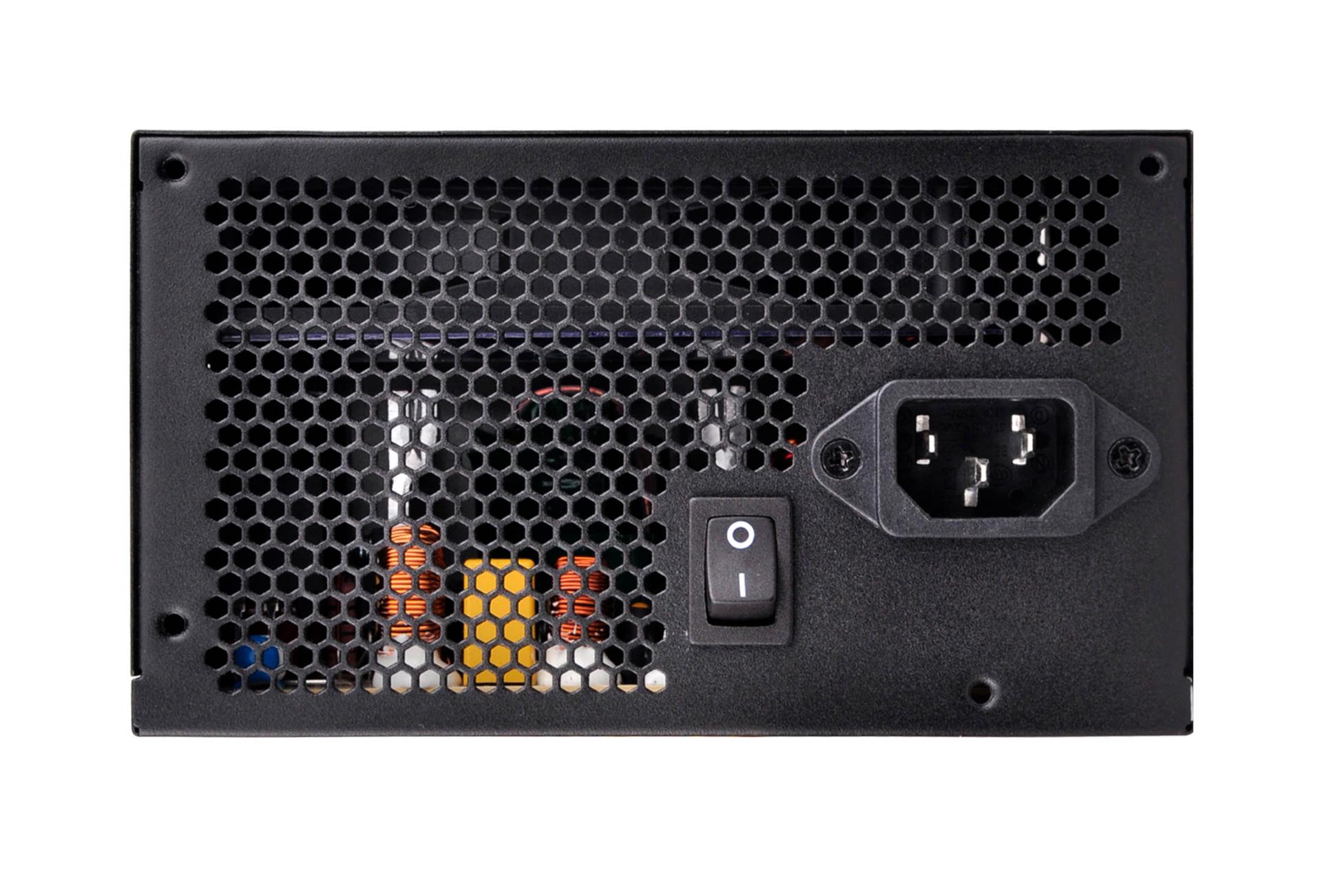 پاور کامپیوتر سیلور استون ST70F-ES230 با توان 700 وات نمای کلید پاور