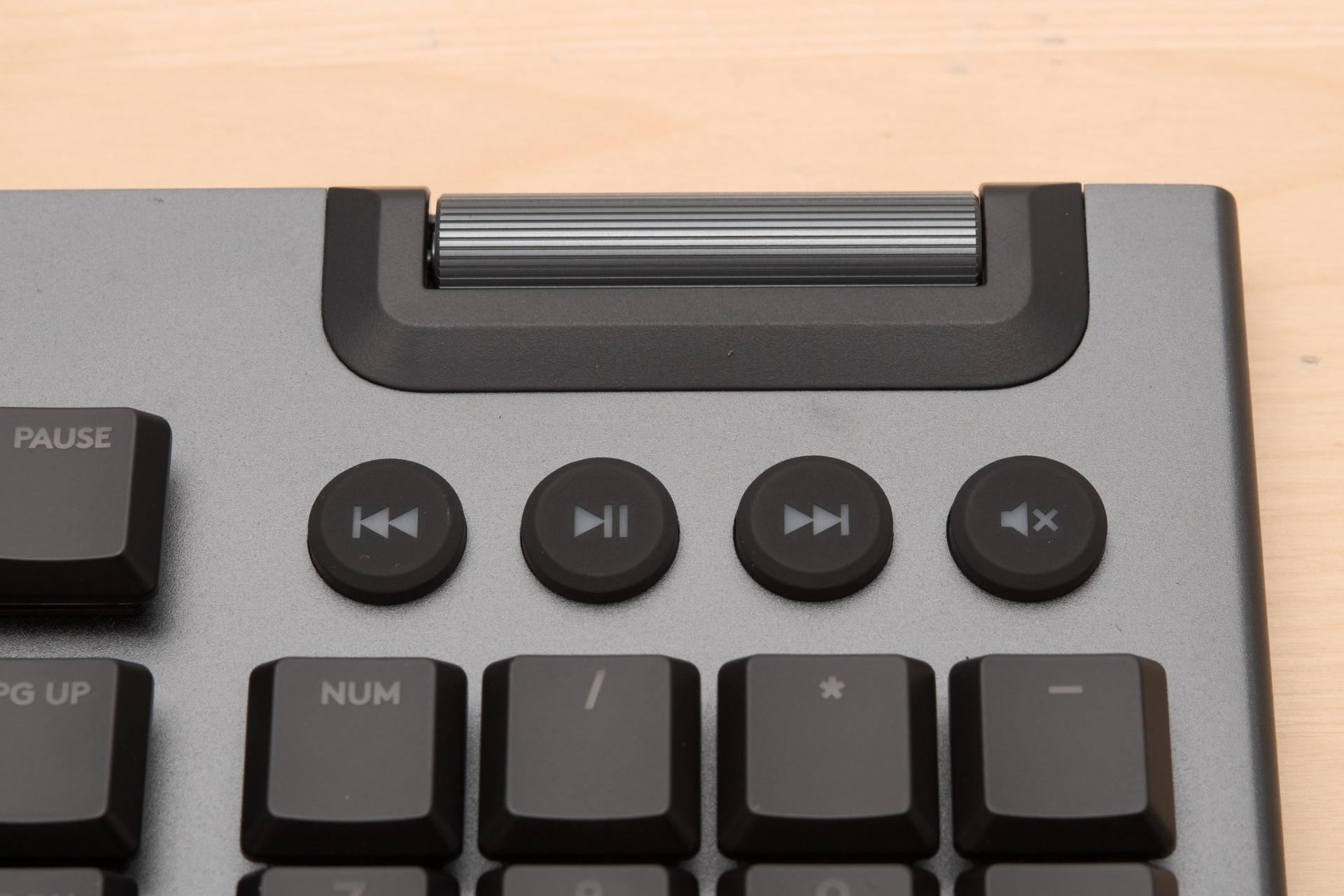 کلیدهای مدیا کیبورد گیمینگ Logitech G815