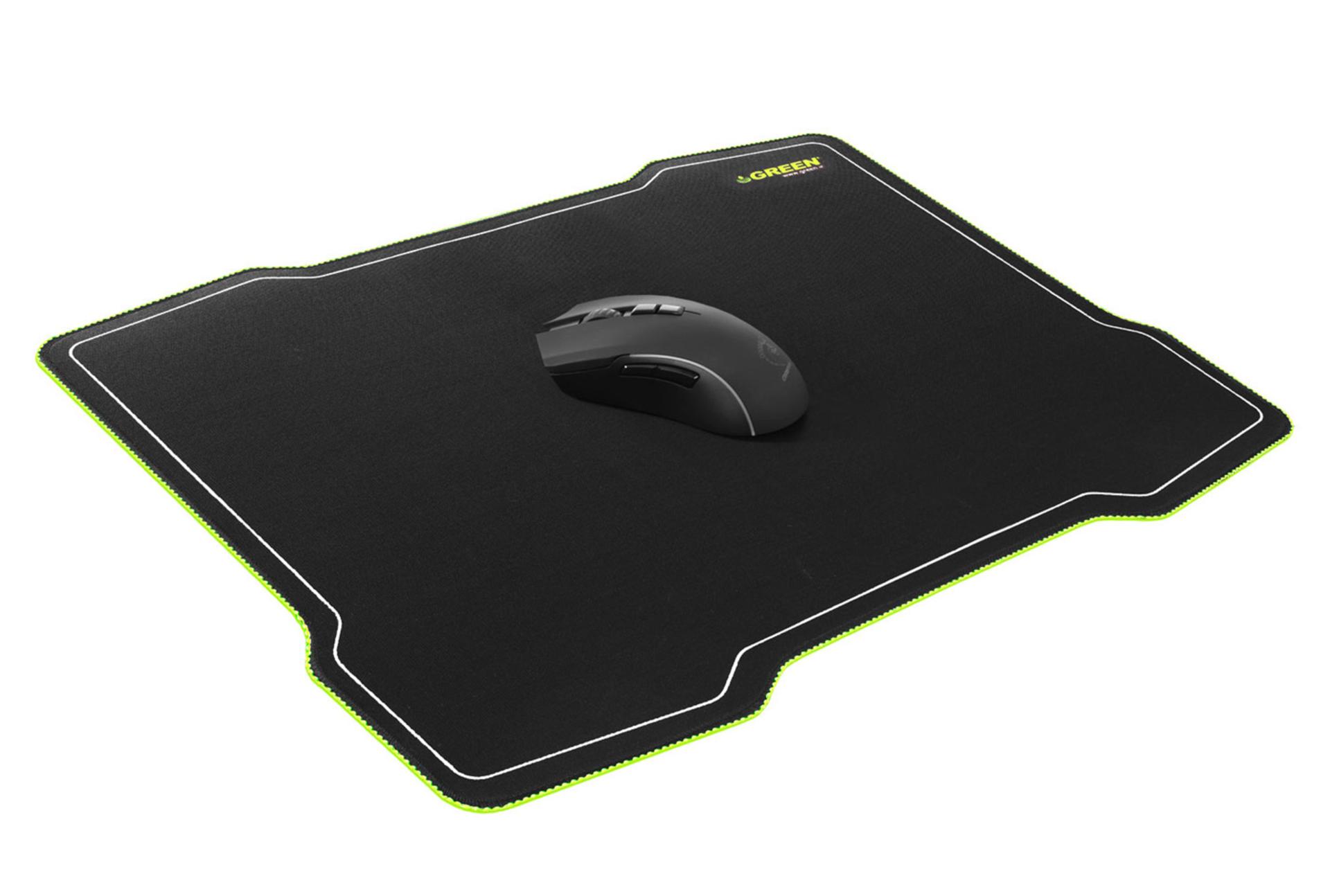 نمای ماوس پد گرین GMP460-S به همراه ماوس بر روی آن