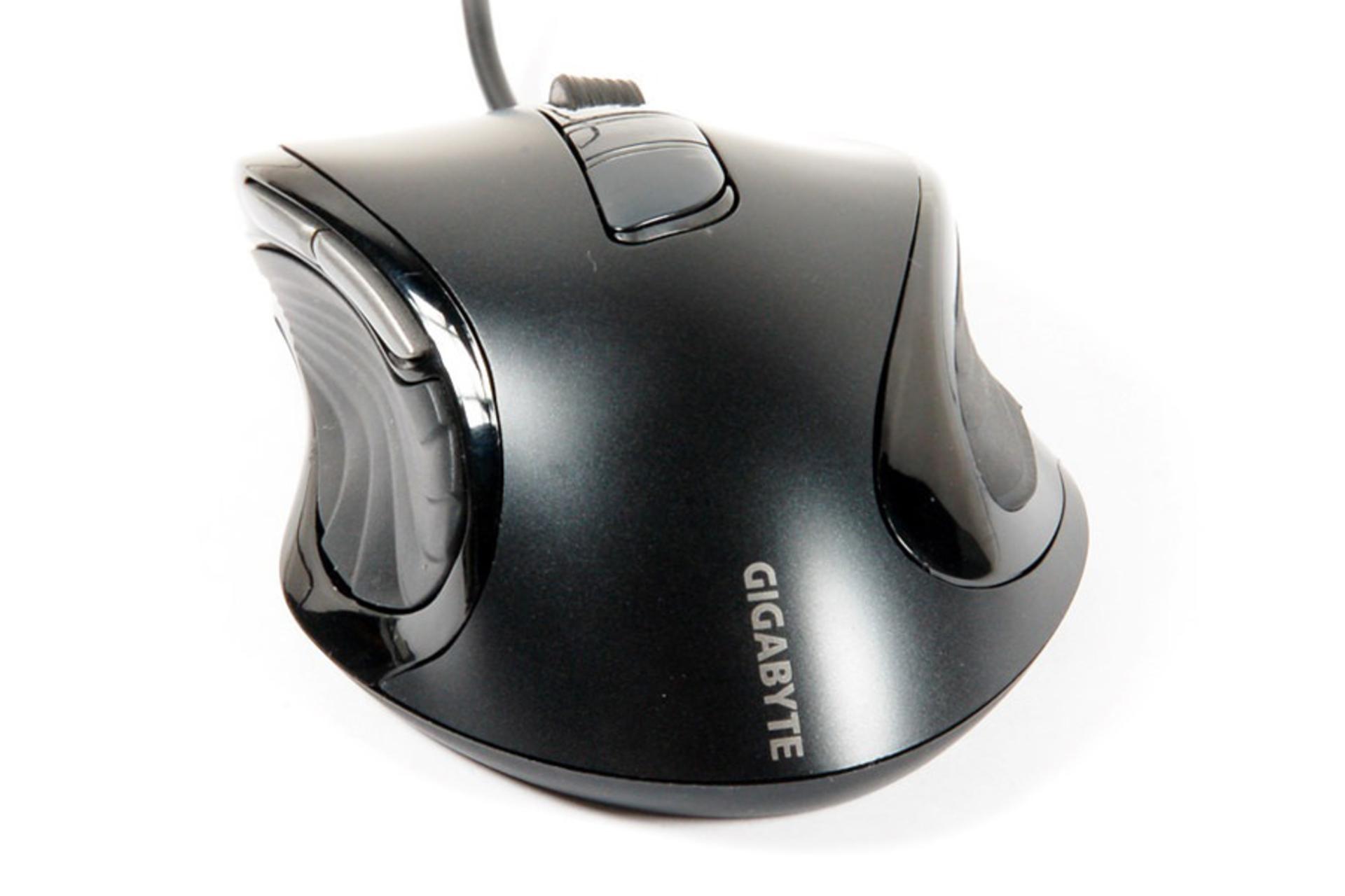 نیمرخ عقب ماوس گیگابایت M6900