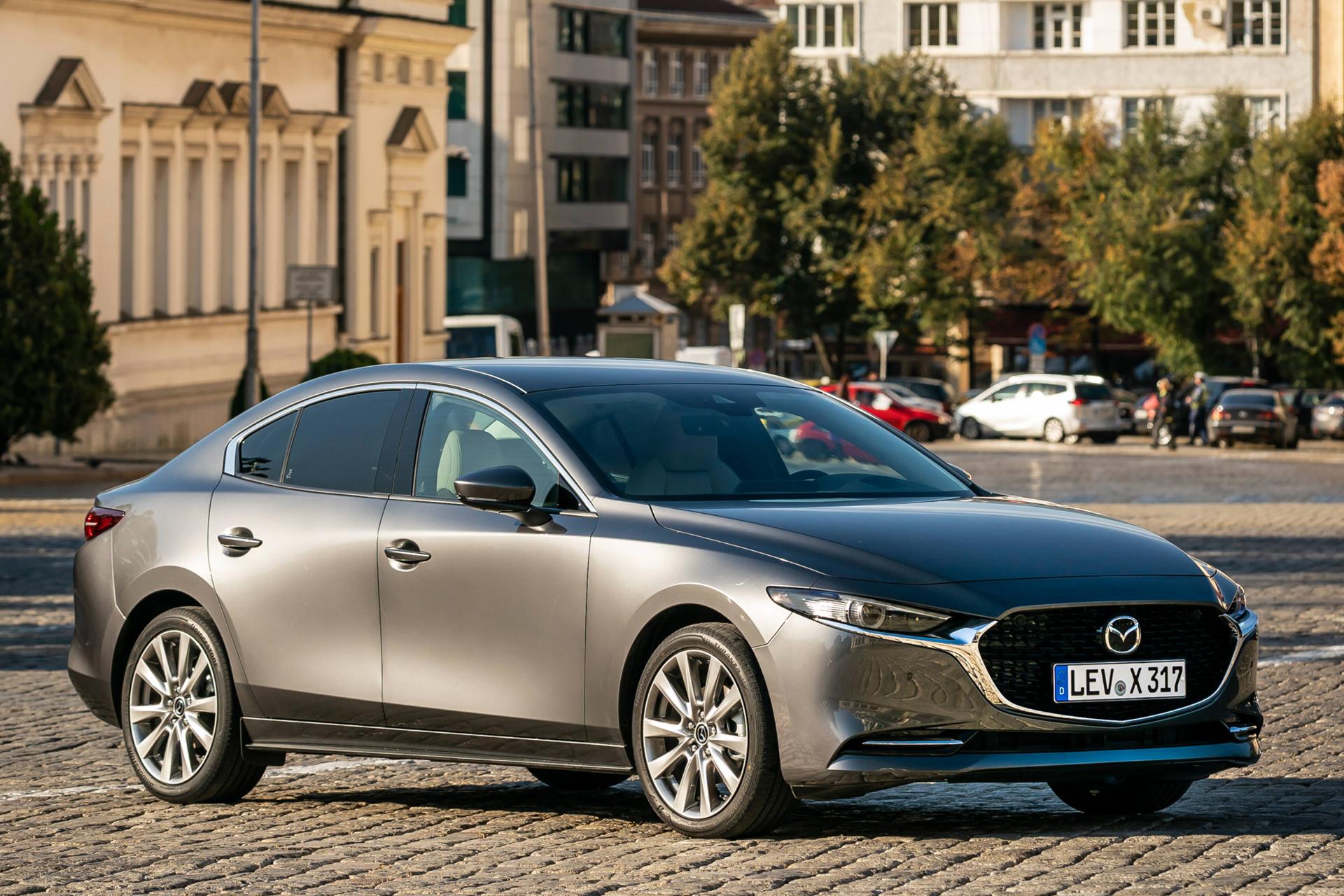 خودرو مزدا Mazda 3 2023 نمای جلو