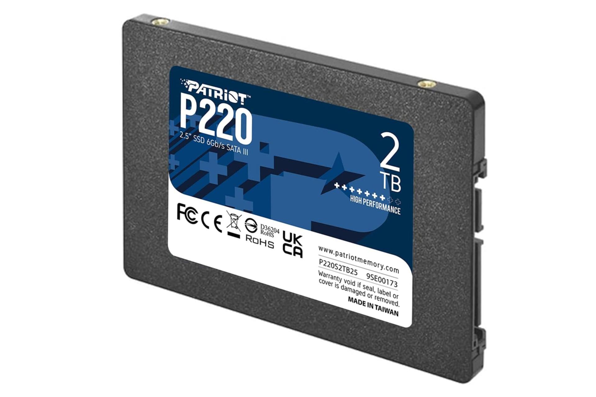 نمای سمت راست و اتصال اس اس دی پاتریوت P220 SATA 2.5 Inch ظرفیت 2 ترابایت
