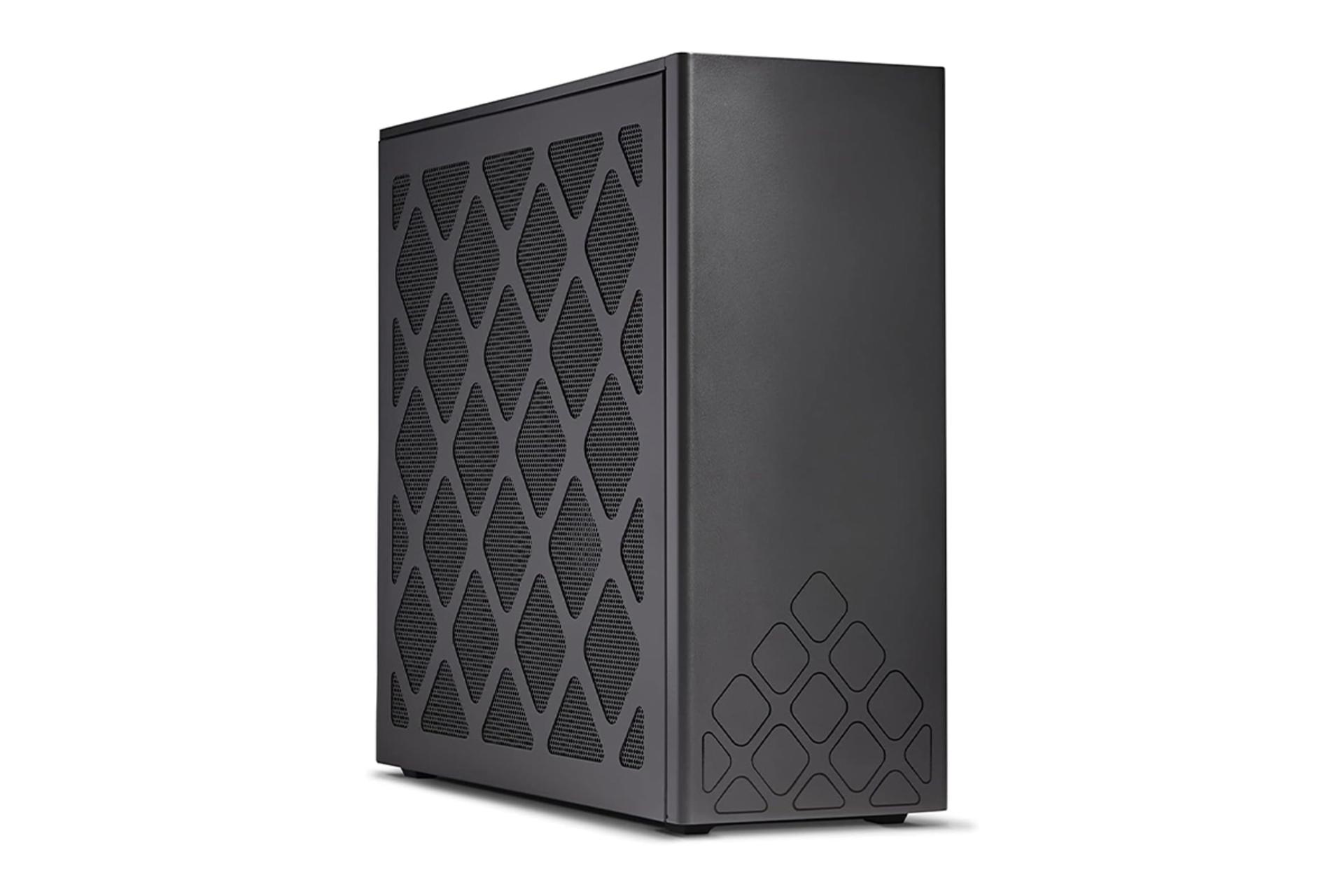 نمای کلی کامپیوتر کوچک NUC 13 Extreme Kit اینتل با تمرکز روی پنل جلو و پنل سمت چپ