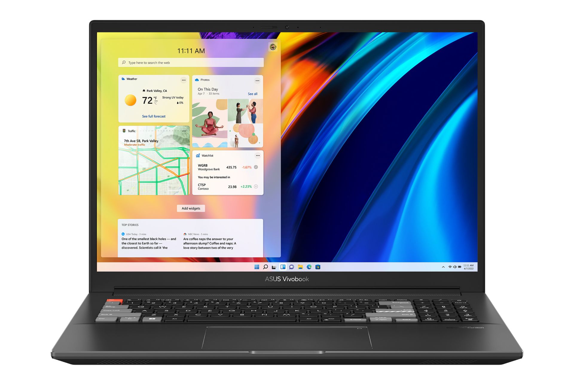 نمای جلوی لپ تاپ VivoBook Pro 16X OLED N7600ZE ایسوس با صفحه نمایش روشن و نمایش کیبورد و ترک‌پد