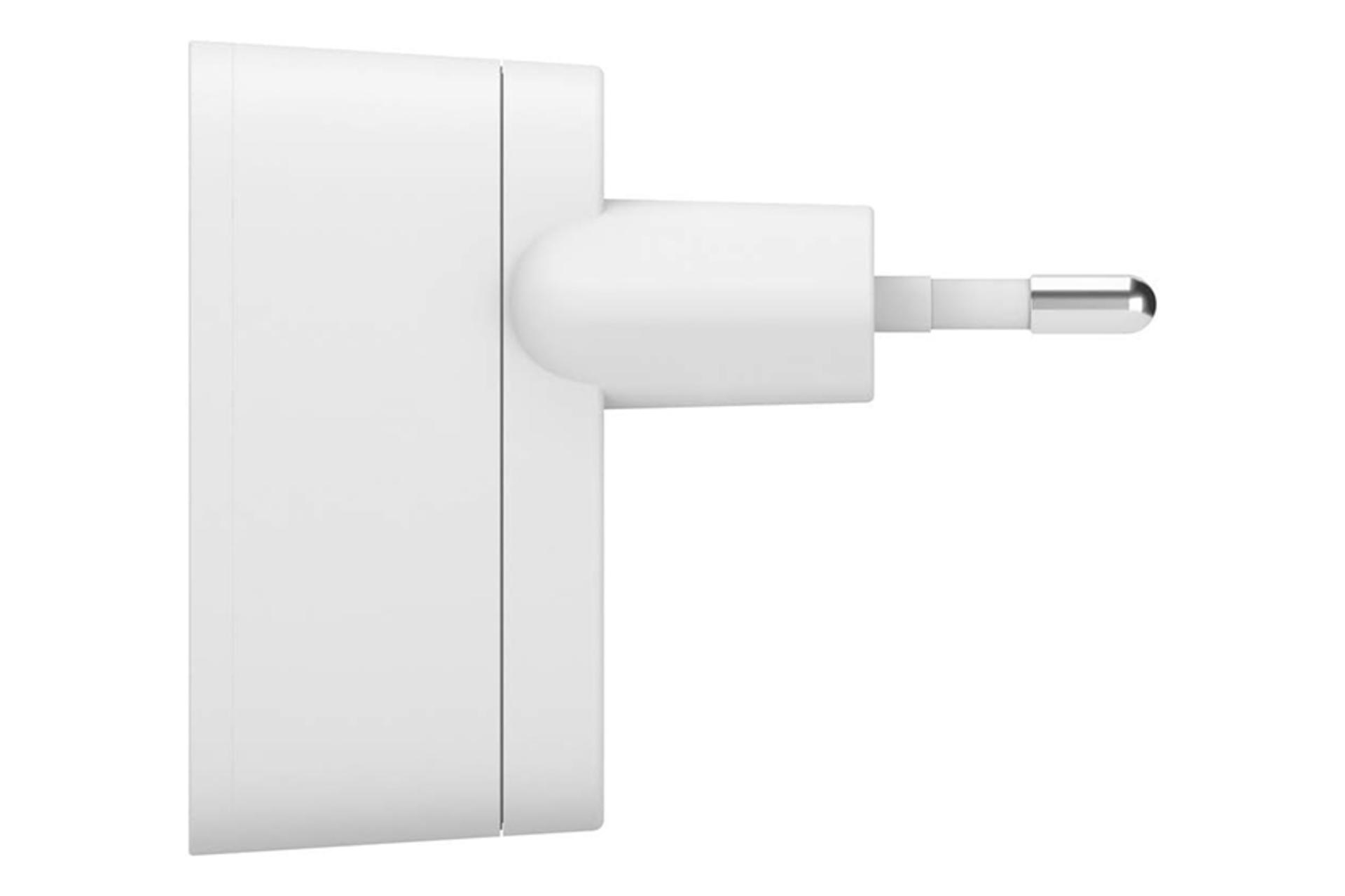 نمای کناری شارژر دیواری بلکین wca002