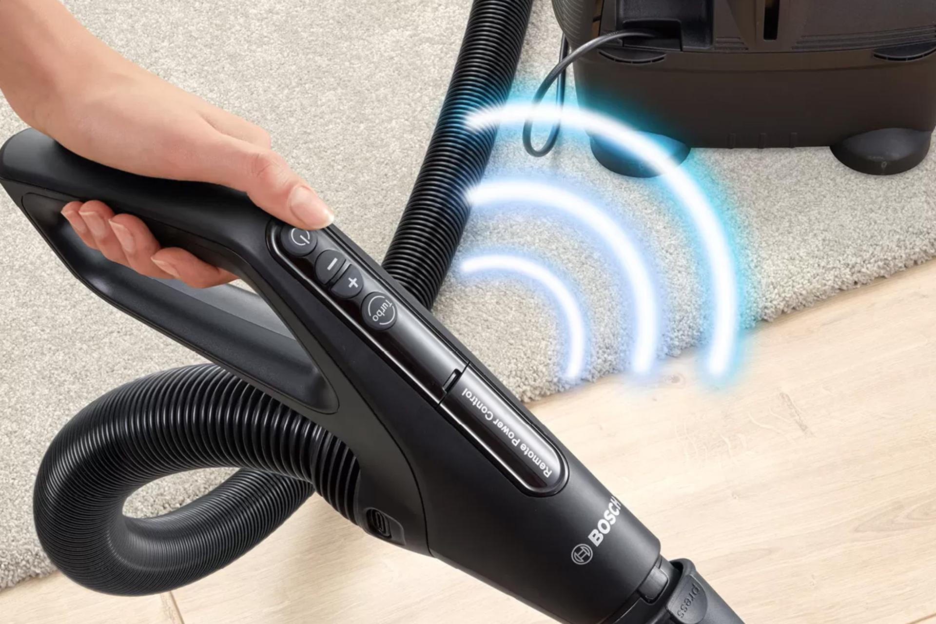 کلیدهای کنترل روی دسته جاروبرقی بوش Bosch BGS41POW1