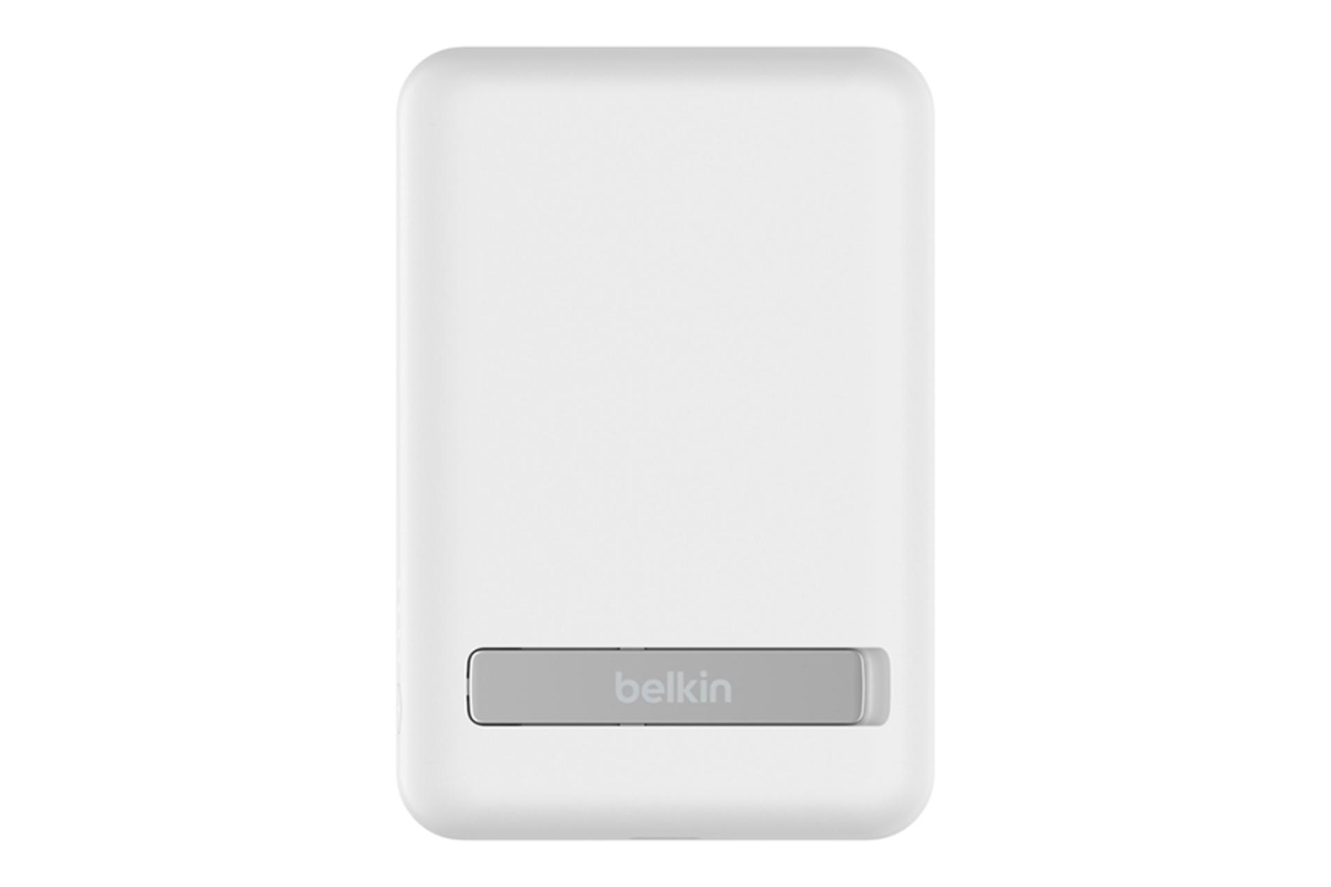 نمای روبه رو پاوربانک بی‌سیم بلکین 5000 میلی‌آمپر ساعت مدل bpd004bt