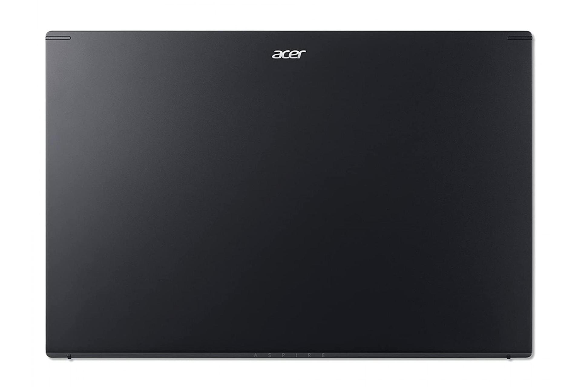 نمای پنل پشت نمایشگر لپ تاپ Aspire 7 A715-76G ایسر و نمایش لوگوی دستگاه