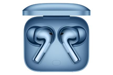 وان پلاس بادز 3