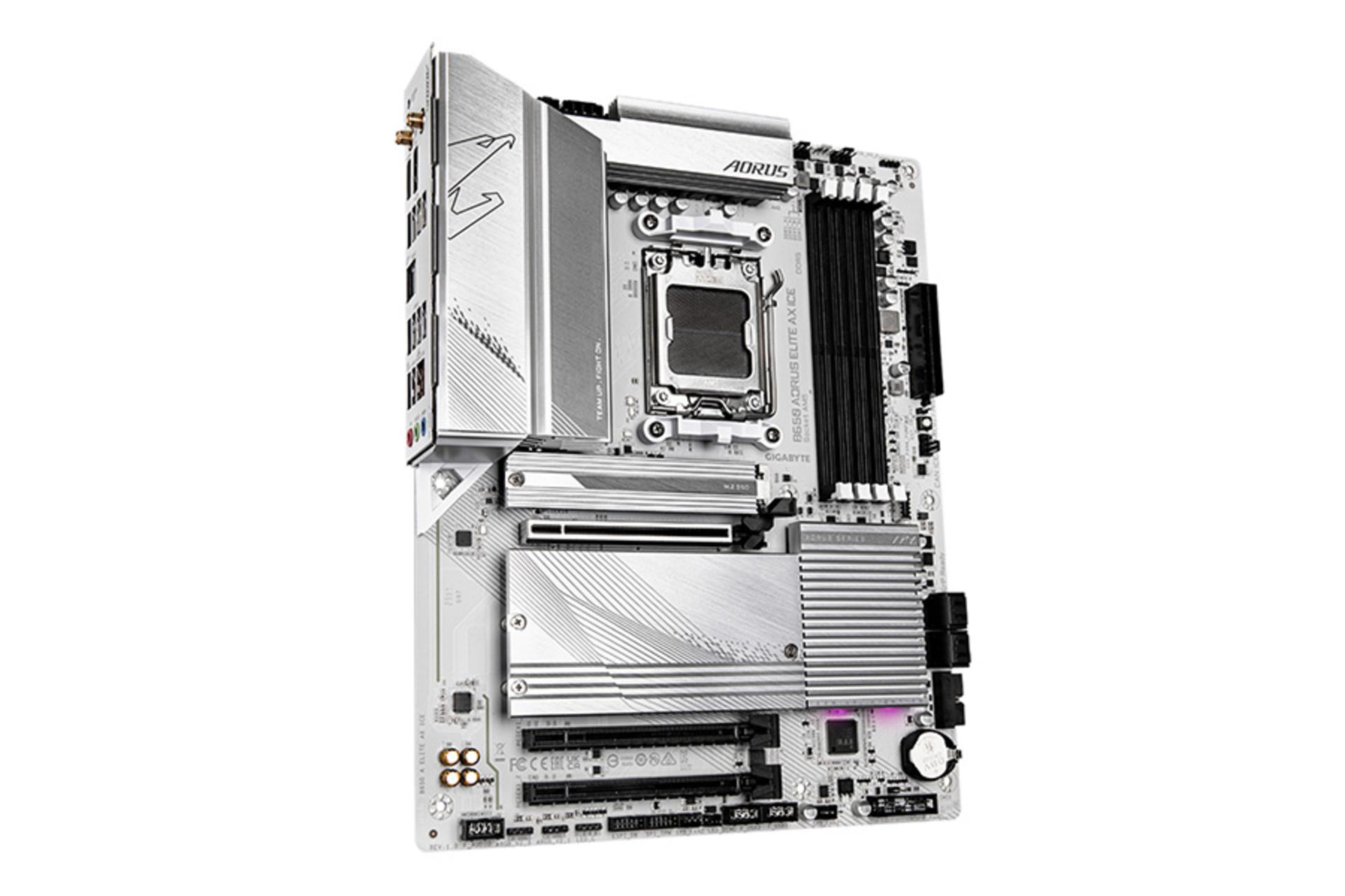 نمای کناری مادربرد گیگابایت GIGABYTE B650 AORUS ELITE AX ICE