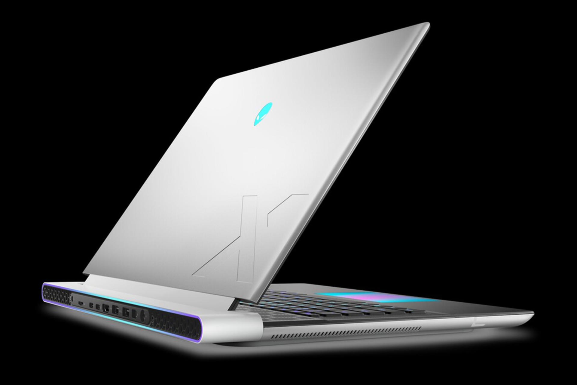 لپ تاپ الین ویر دل Dell Alienware x16 R2 نمای چپ متمایل به پشت