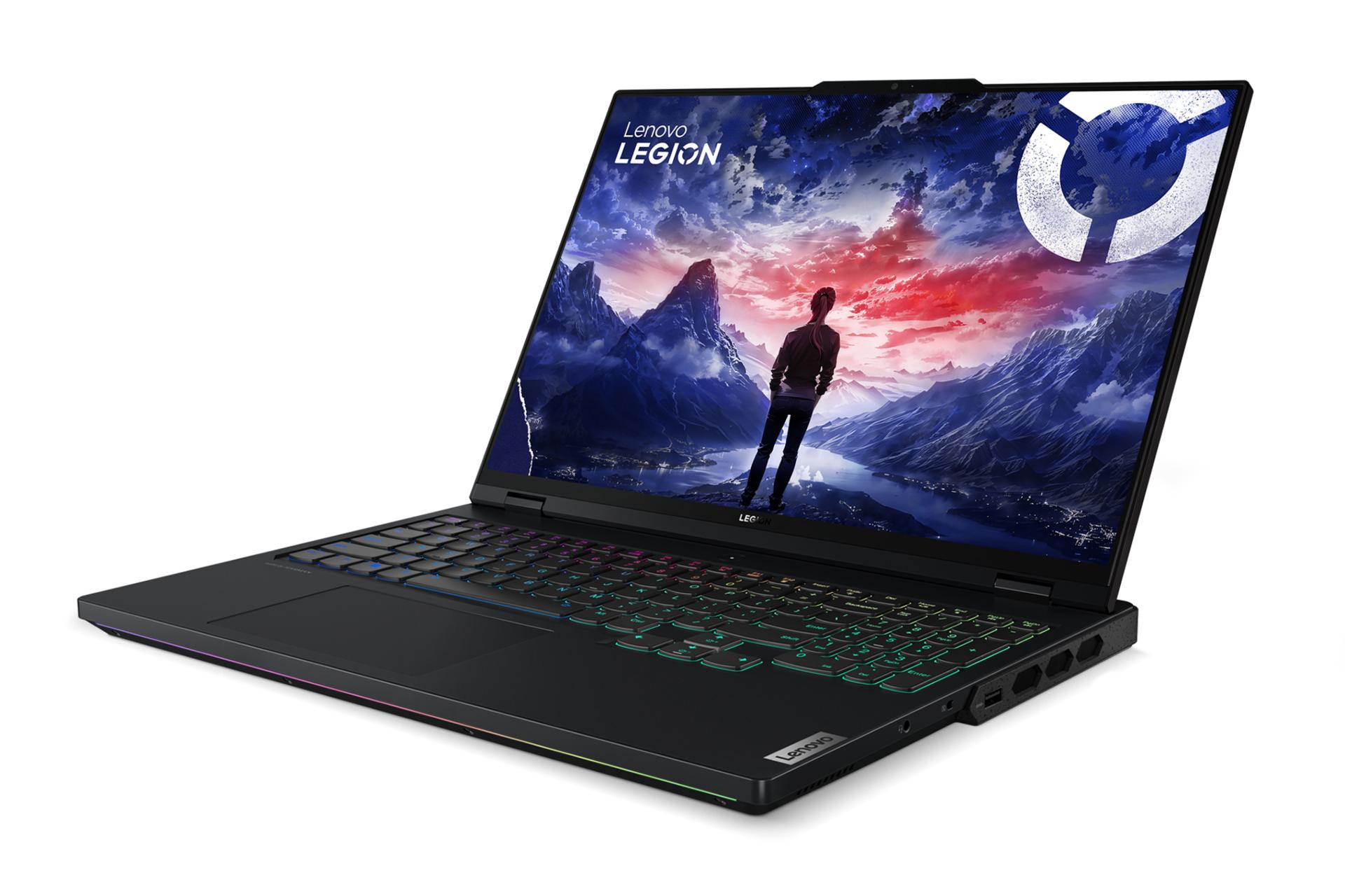 نمای نیمرخ سمت راست لپ تاپ Legion Pro 7i لنوو با نمایش درگاه های لبه سمت راست