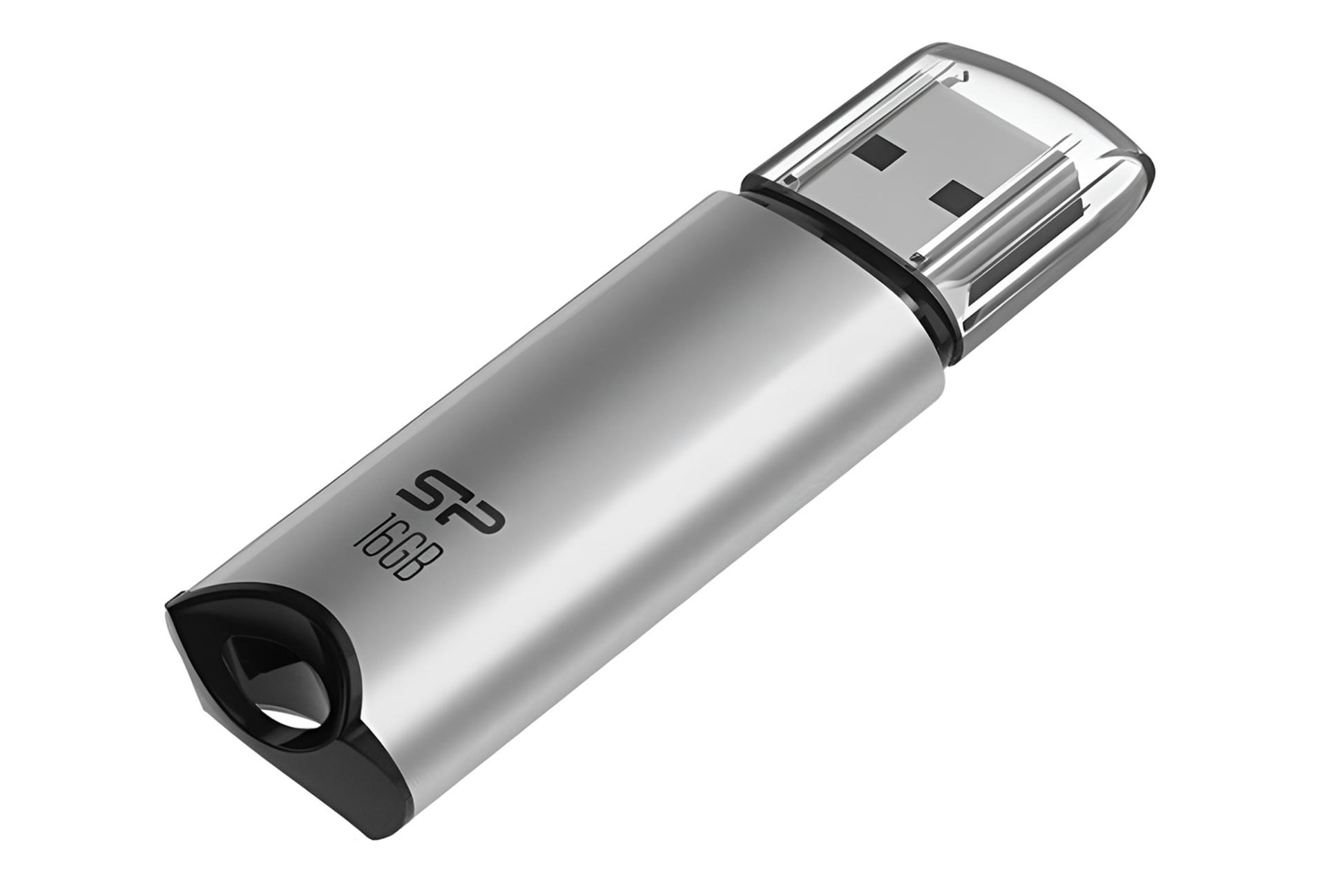 نمای کناری فلش مموری سیلیکون پاور Silicon Power Marvel M02 16GB