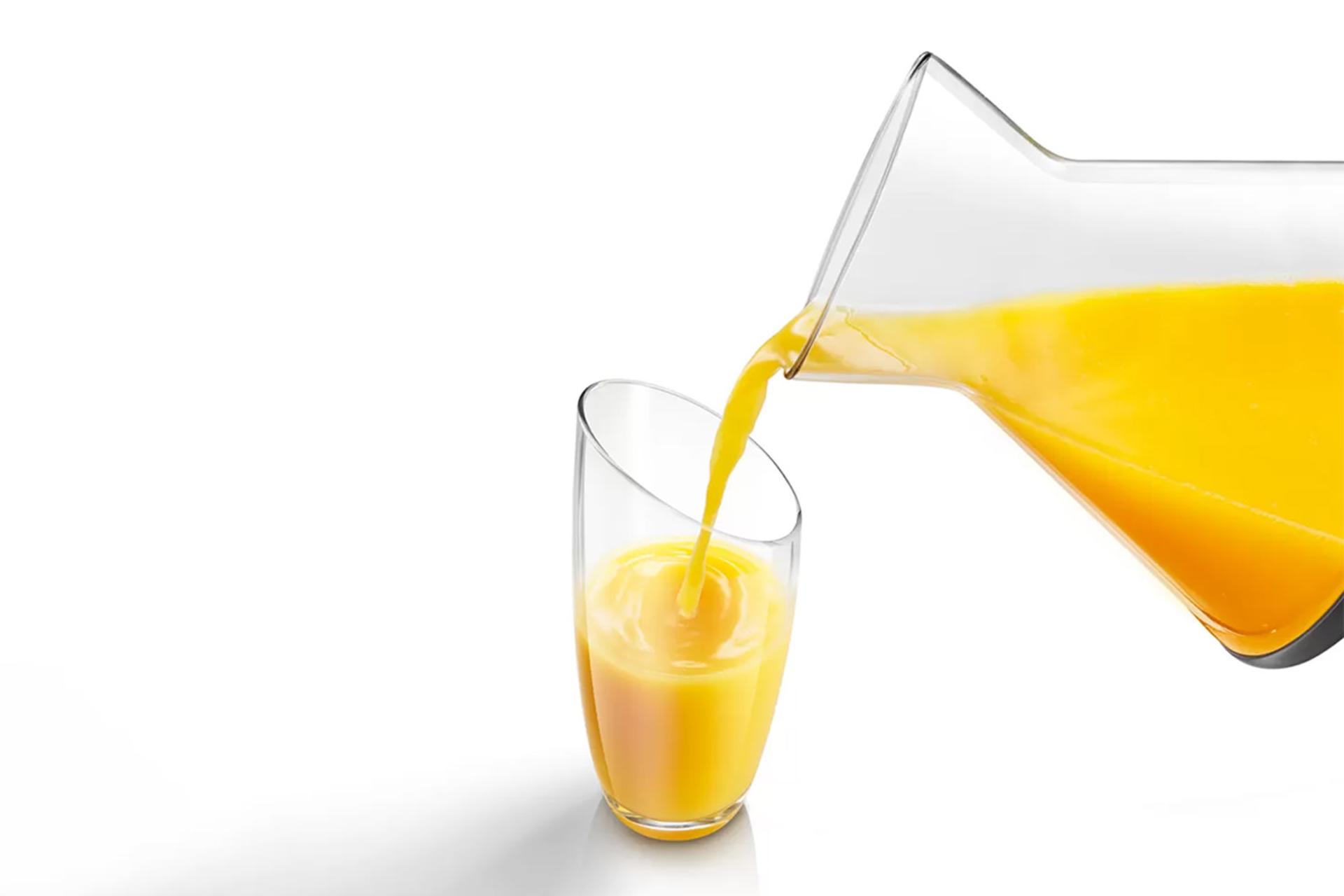 نمای نزدیک پارچ شیشه‌ای آب مرکبات گیر بوش MCP72GP 