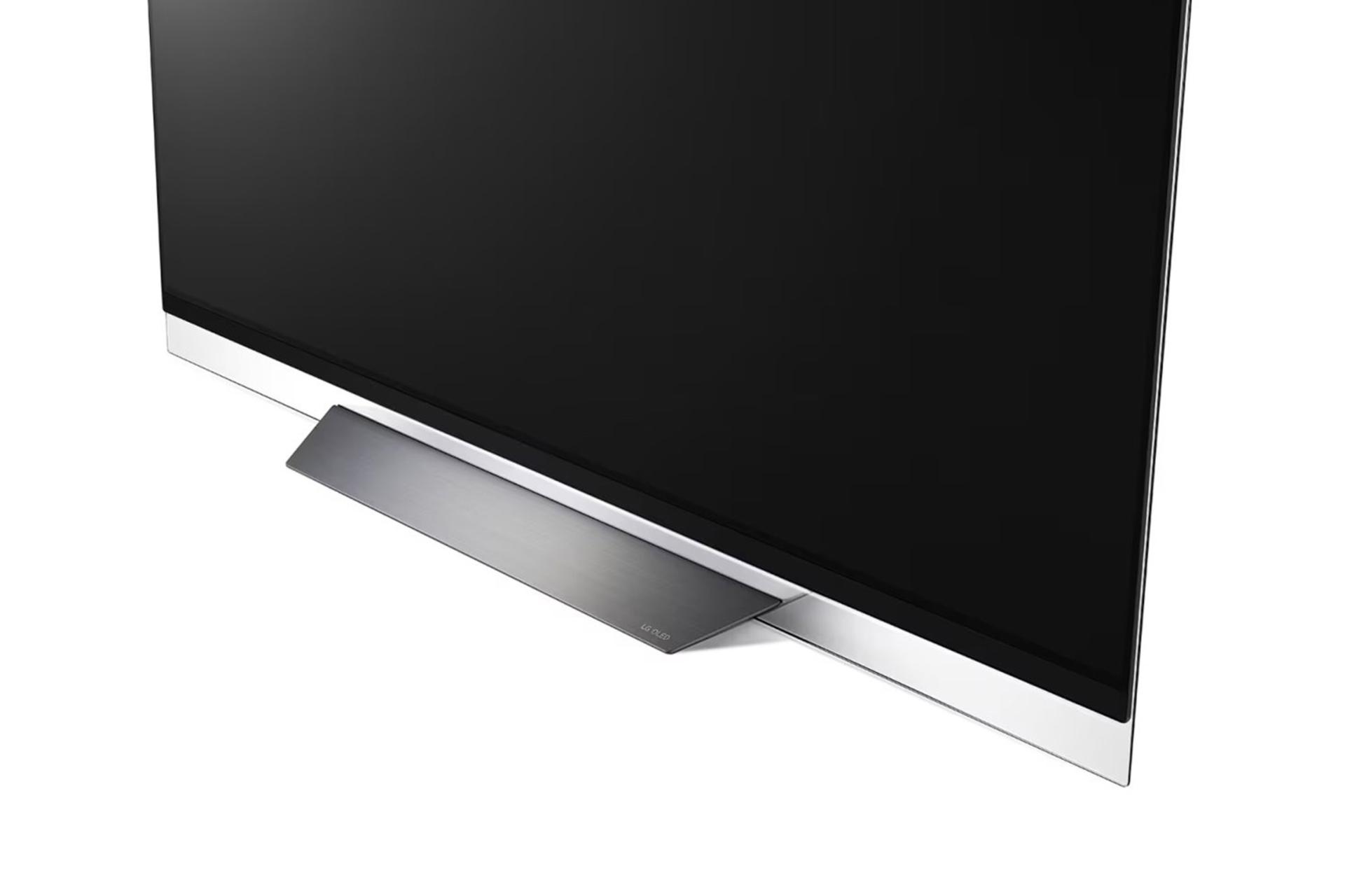 پایه نقره ای رنگ تلویزیون ال جی اولد LG OLED55E8GI