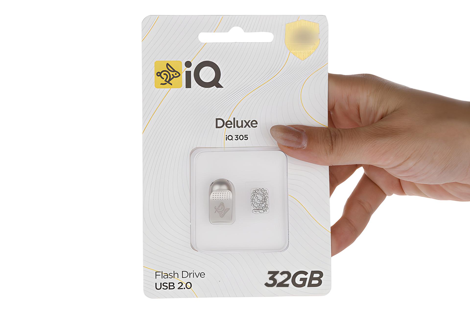 جعبه فلش مموری آی کیو iQ Deluxe iQ305 32GB USB 2.0