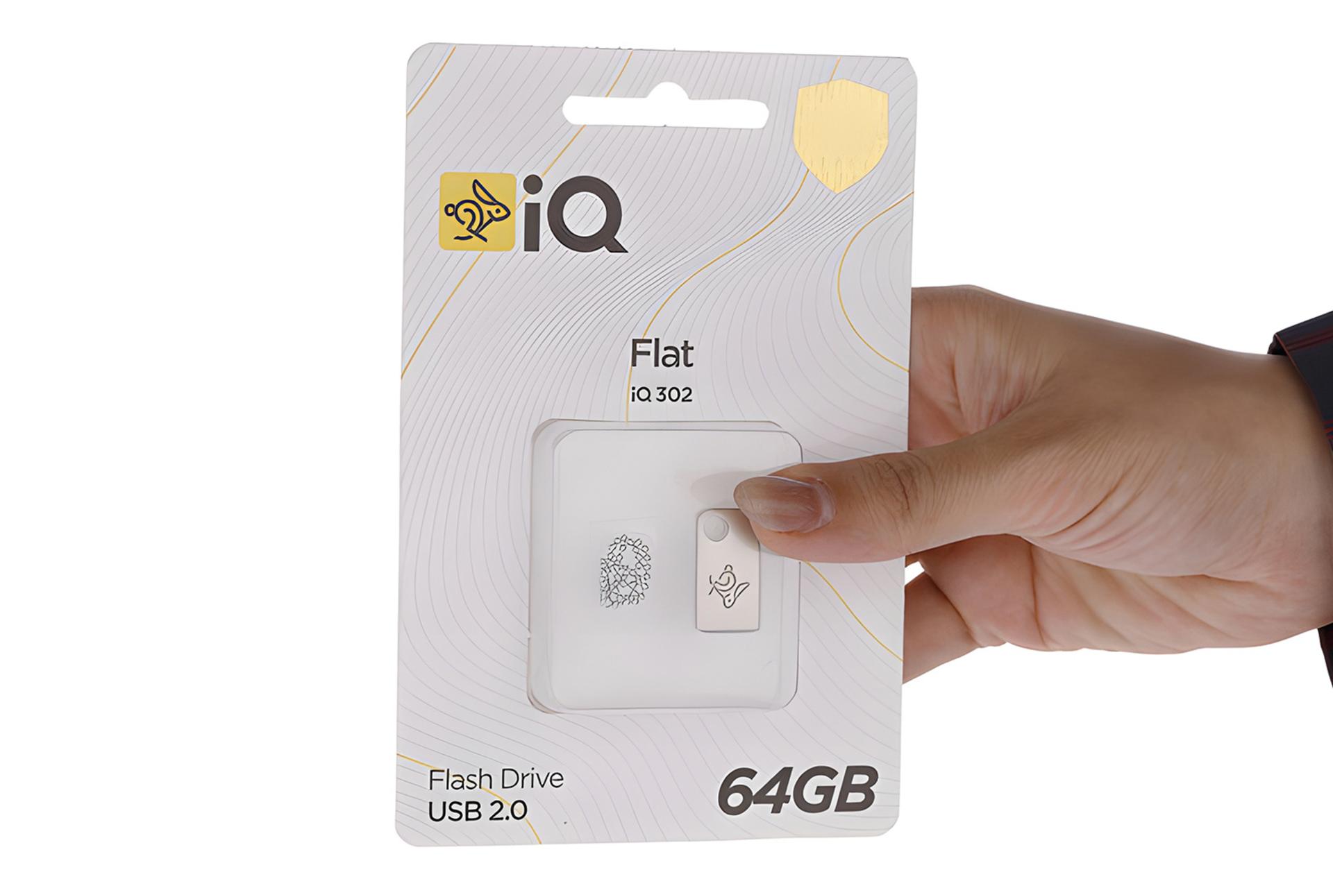 جعبه فلش مموری آی کیو iQ Flat iQ 302 64GB USB 2.0