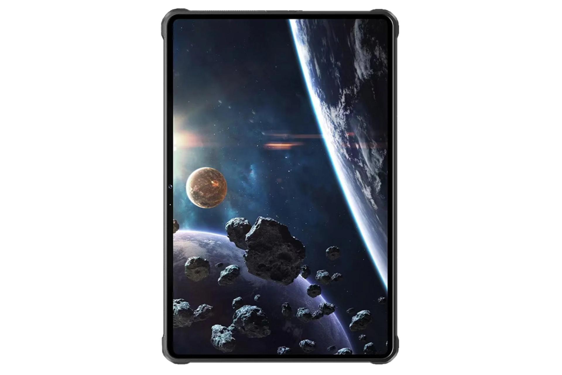 نمای رو به روی تبلت اوکیتل RT8 با نمایش حاشیه های نمایشگر و دوربین سلفی